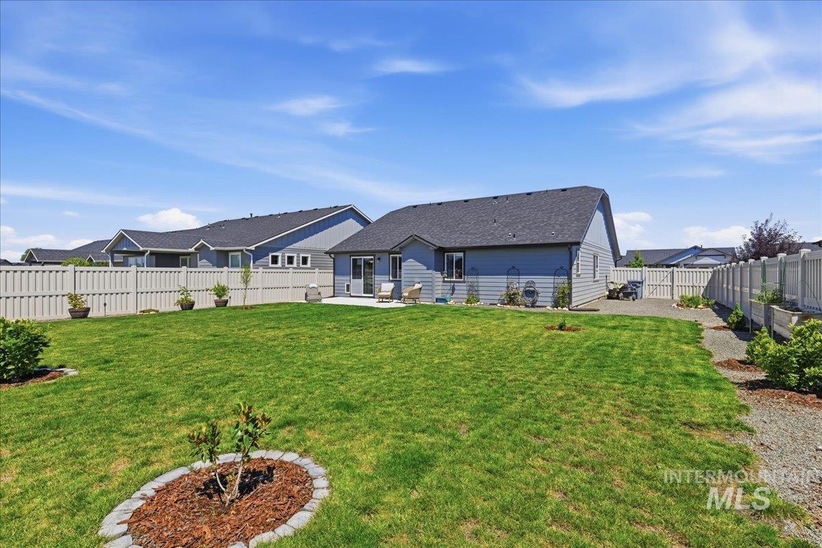 5701 E Milam St, Nampa, Idaho 83687-1086, 3 Bedrooms, 2 Bathrooms, Residential For Sale, Price $415,000,MLS 98993064