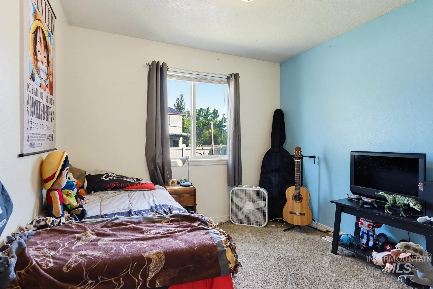 1828 W Lotus Ponds Crt, Nampa, Idaho 83651, 3 Bedrooms, 2 Bathrooms, Residential For Sale, Price $399,990,MLS 98993068