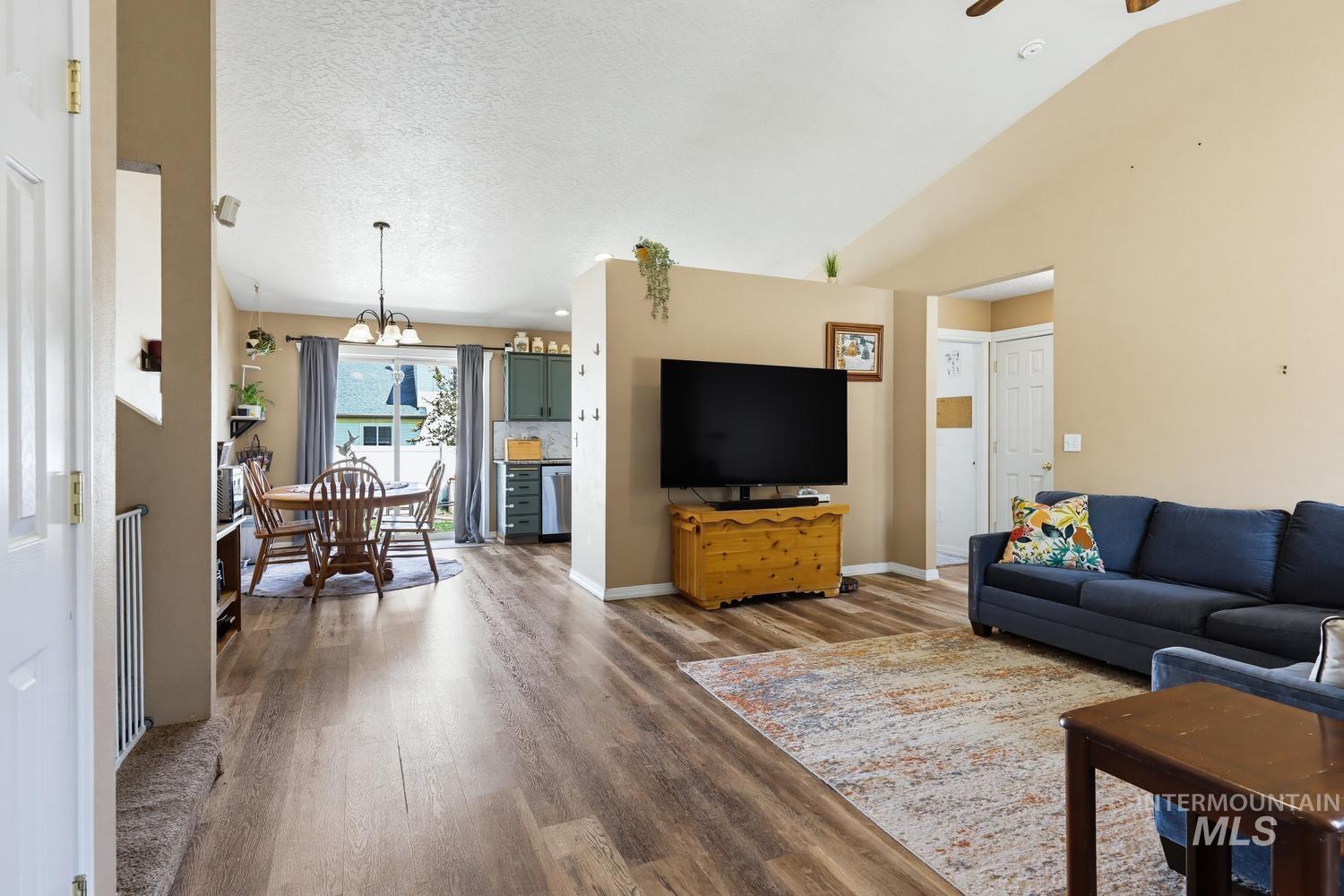 1828 W Lotus Ponds Crt, Nampa, Idaho 83651, 3 Bedrooms, 2 Bathrooms, Residential For Sale, Price $399,990,MLS 98993068