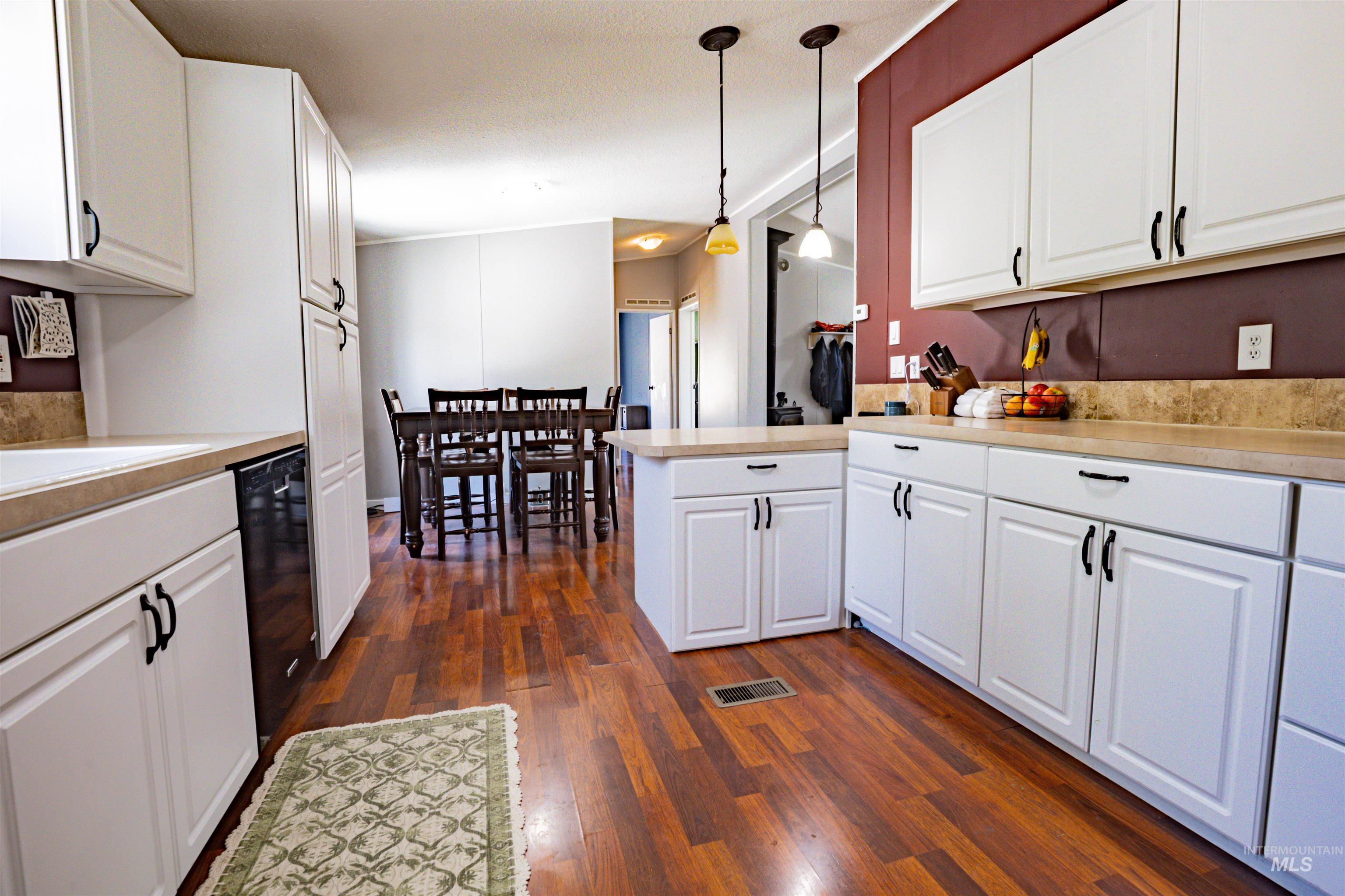 23904 Southview Ln, Middleton, Idaho 83644, 4 Bedrooms, 4 Bathrooms, Residential For Sale, Price $1,685,000,MLS 98993069