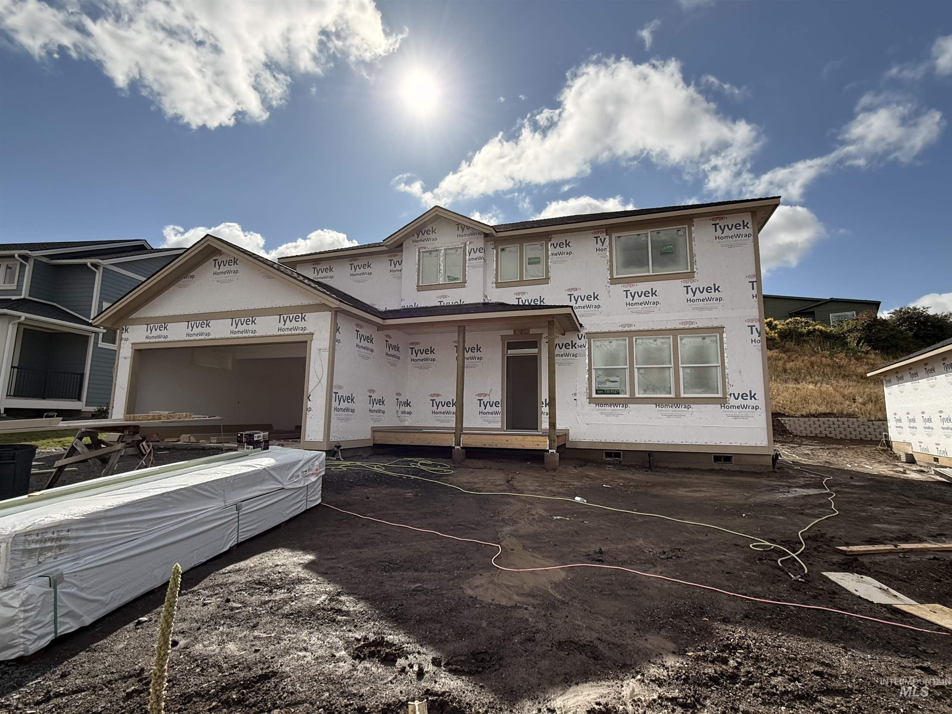 2457 E 3rd Street, Moscow, Idaho 83843, 4 Bedrooms, 2.5 Bathrooms, Residential For Sale, Price $705,000, 98993070