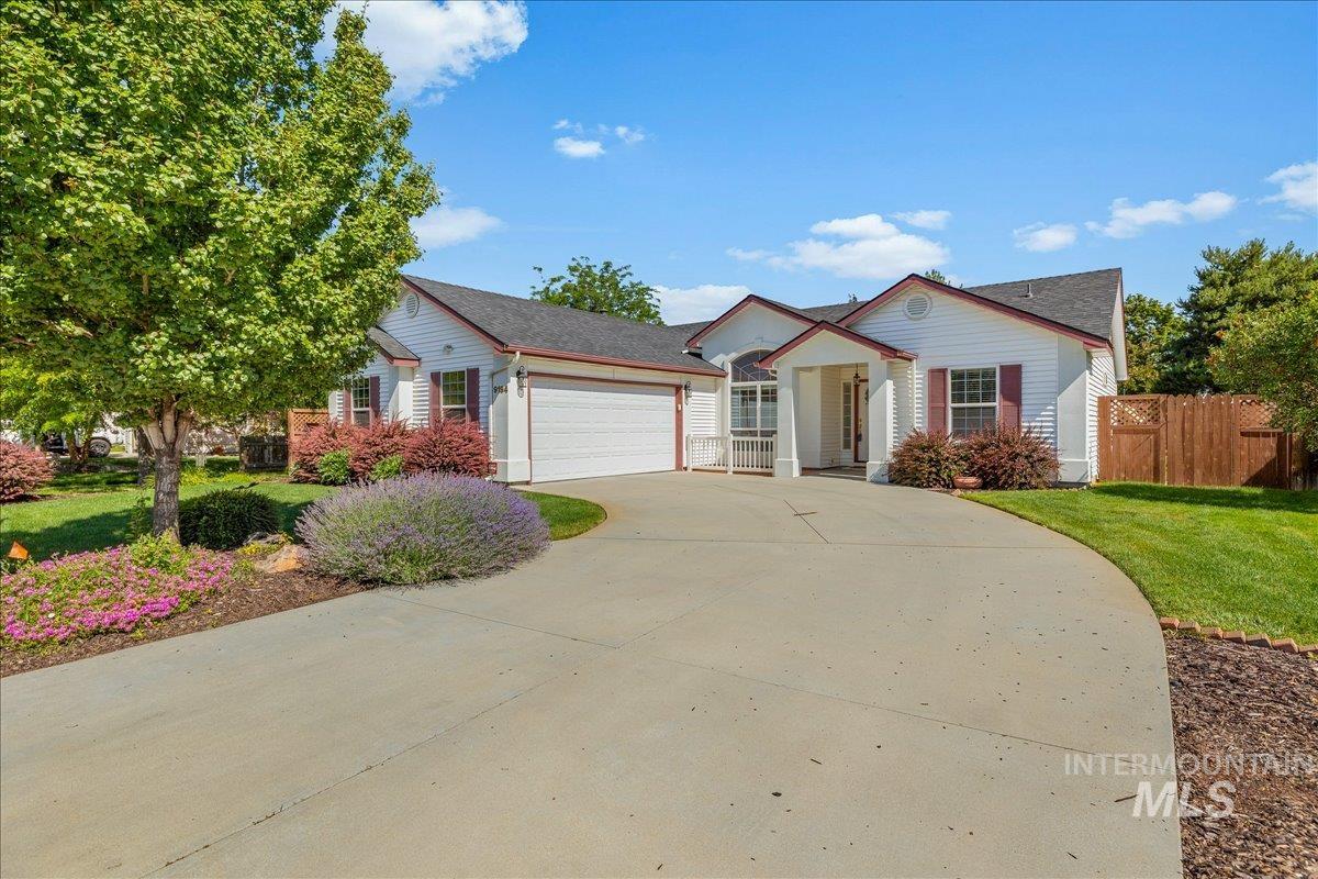 9194 W Ottawa Dr, Boise, Idaho 83709, 3 Bedrooms, 2 Bathrooms, Residential For Sale, Price $440,000,MLS 98993072
