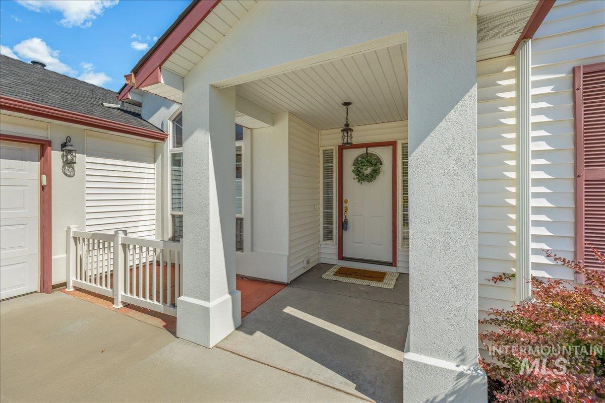 9194 W Ottawa Dr, Boise, Idaho 83709, 3 Bedrooms, 2 Bathrooms, Residential For Sale, Price $440,000,MLS 98993072