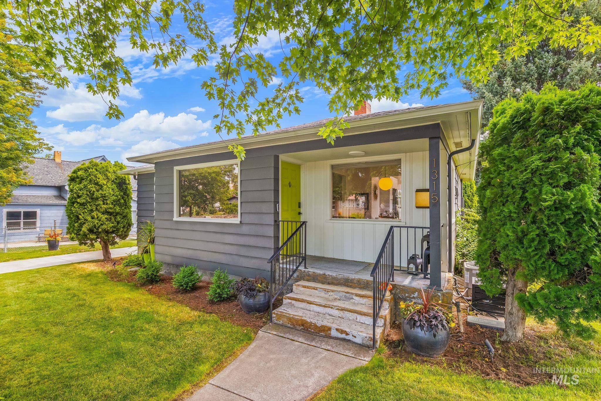 1315 8th Street, Clarkston, Idaho 99403, 3 Bedrooms, 2 Bathrooms, Residential For Sale, Price $389,000,MLS 98993073
