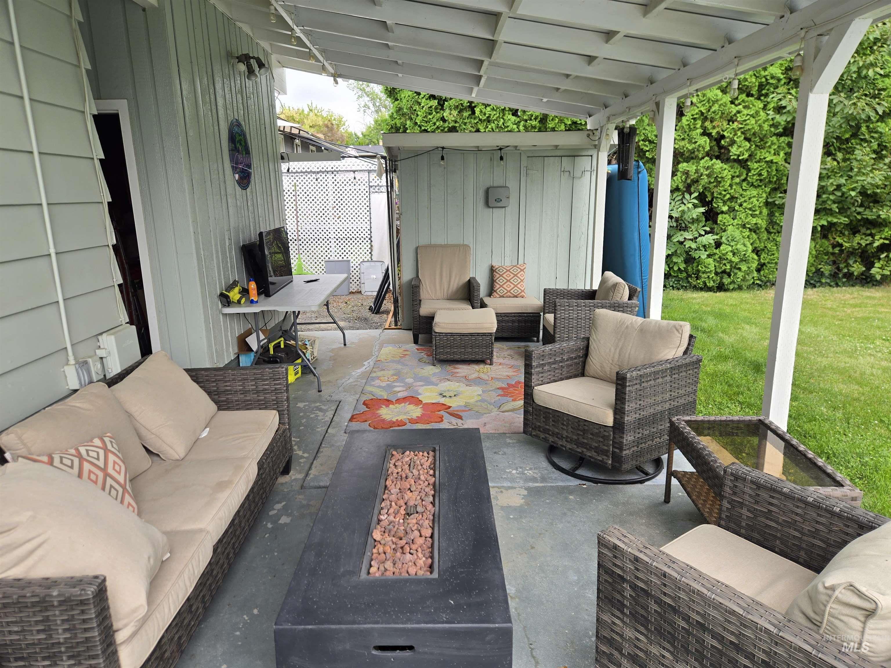 408 Park Drive, Lewiston, Idaho 83501, 3 Bedrooms, 2 Bathrooms, Residential For Sale, Price $464,900,MLS 98993074