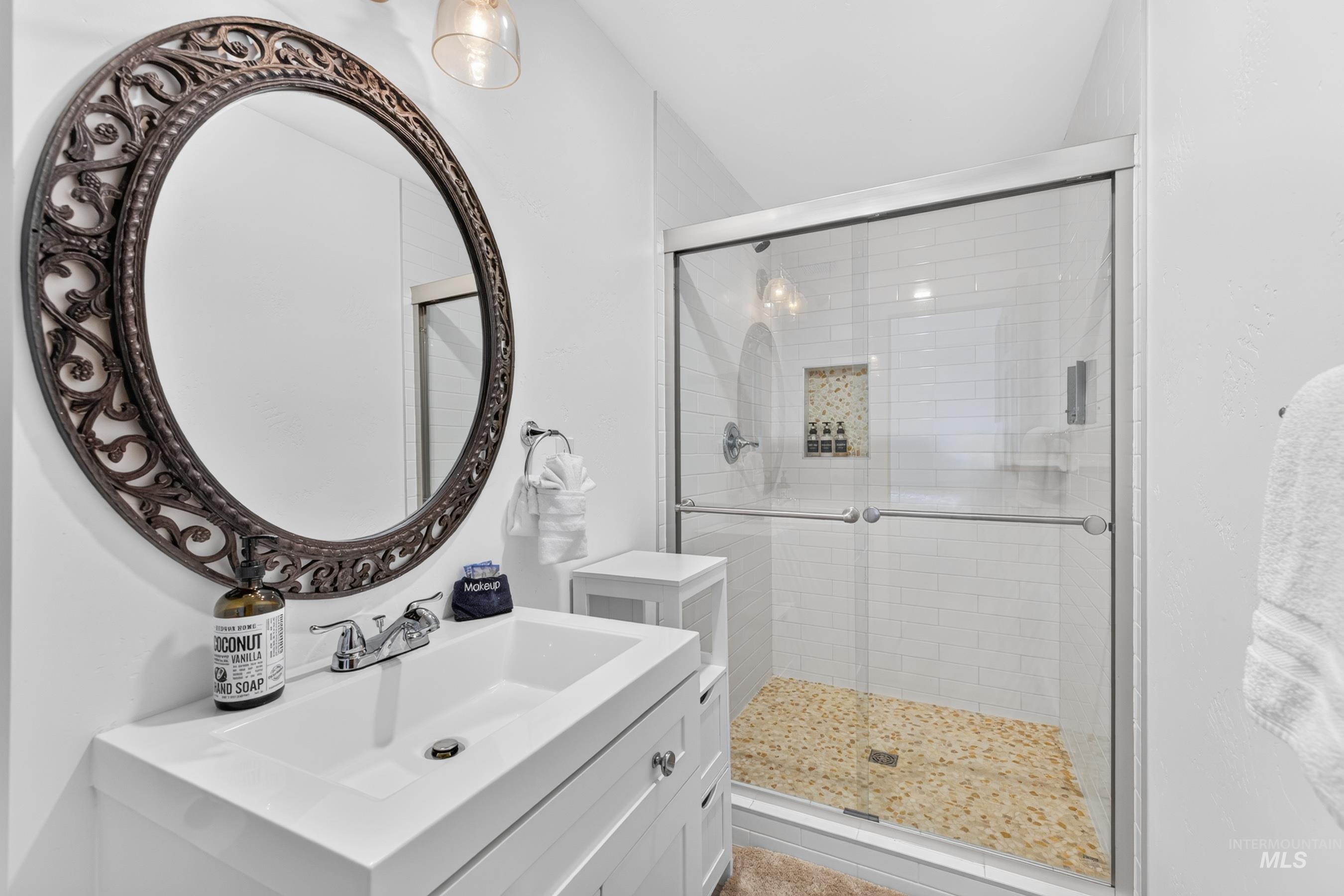 1607 Davis Ave, McCall, Idaho 83638, 2 Bedrooms, 3 Bathrooms, Residential For Sale, Price $534,900,MLS 98993075
