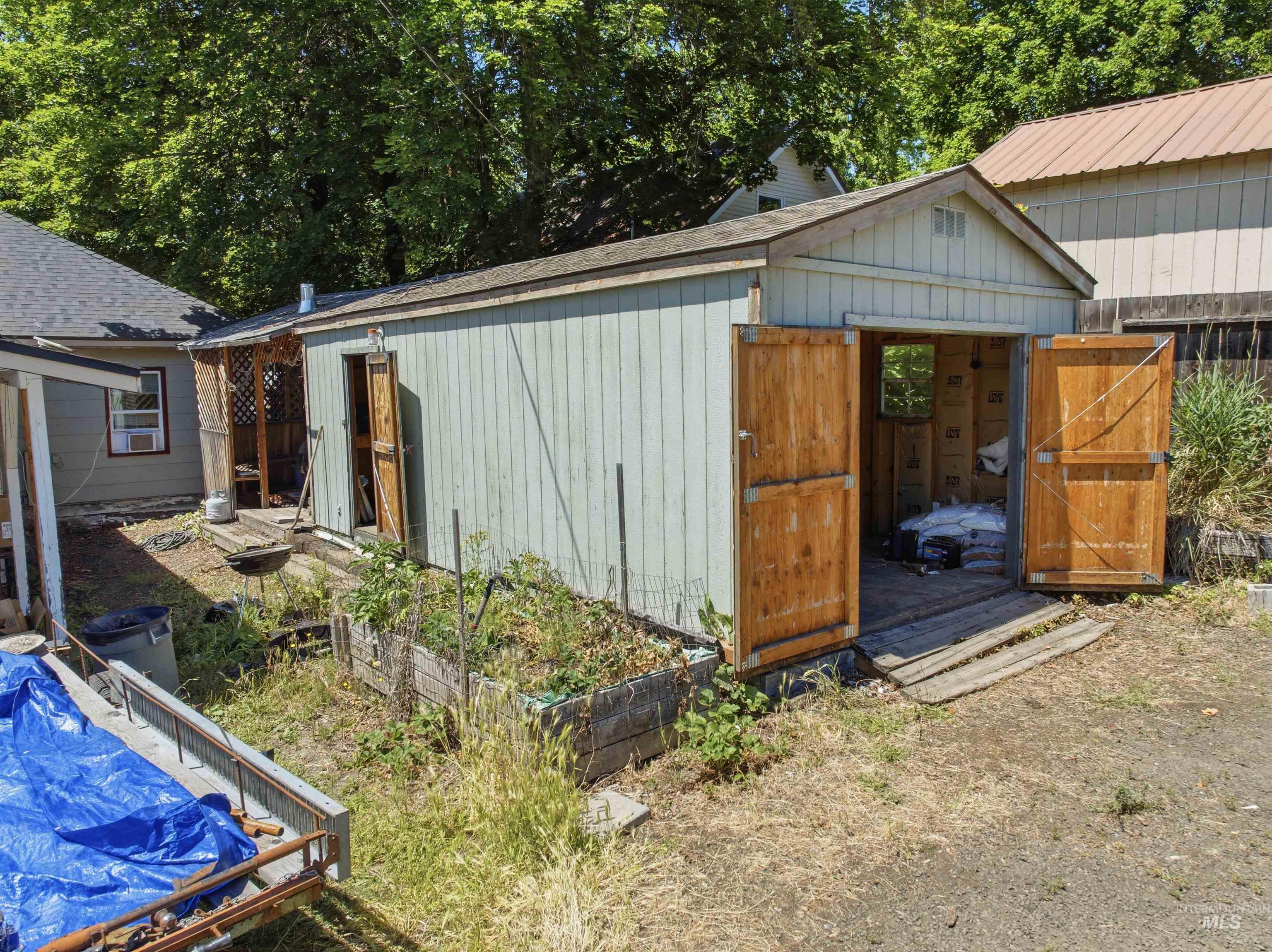 735 Oak St, Potlatch, Idaho 83855, 2 Bedrooms, 1 Bathroom, Residential For Sale, Price $230,000, 98993076
