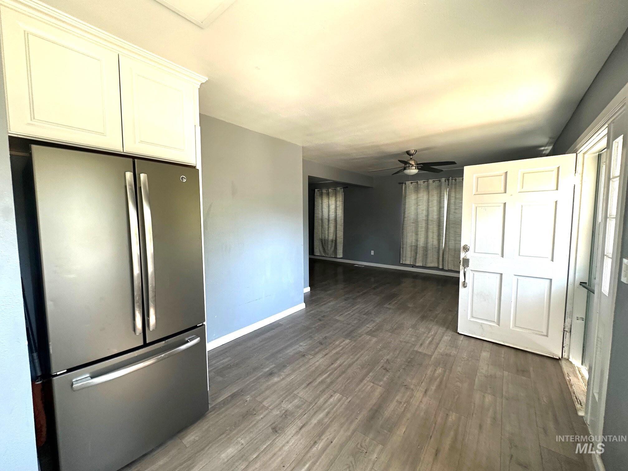 787 SW 3Rd St, Ontario, Oregon 97914, 3 Bedrooms, 2 Bathrooms, Residential For Sale, Price $285,000, 98993077
