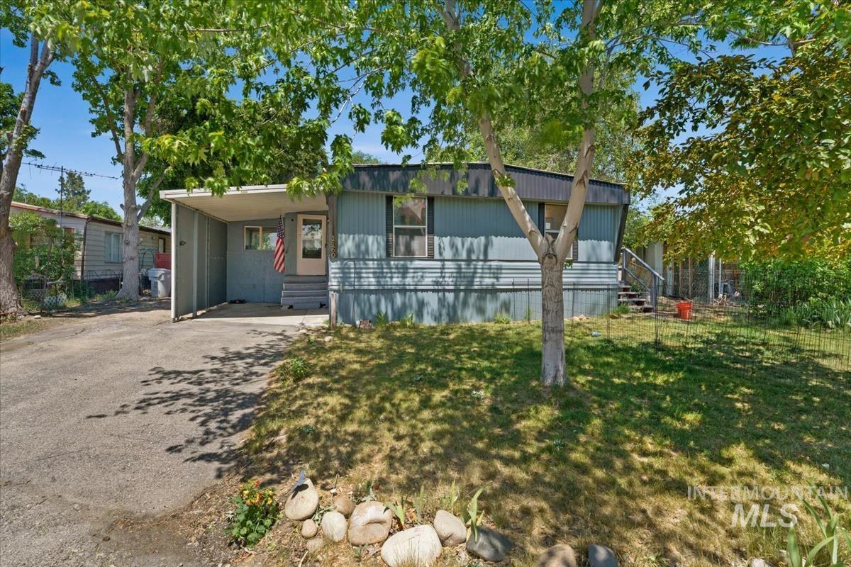 1160 W Concord, Boise, Idaho 83706, 2 Bedrooms, 2 Bathrooms, Residential For Sale, Price $107,000,MLS 98993078