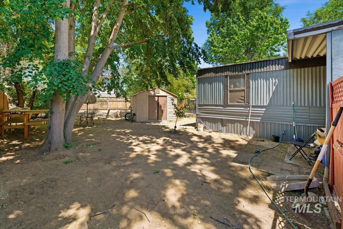 1160 W Concord, Boise, Idaho 83706, 2 Bedrooms, 2 Bathrooms, Residential For Sale, Price $107,000,MLS 98993078