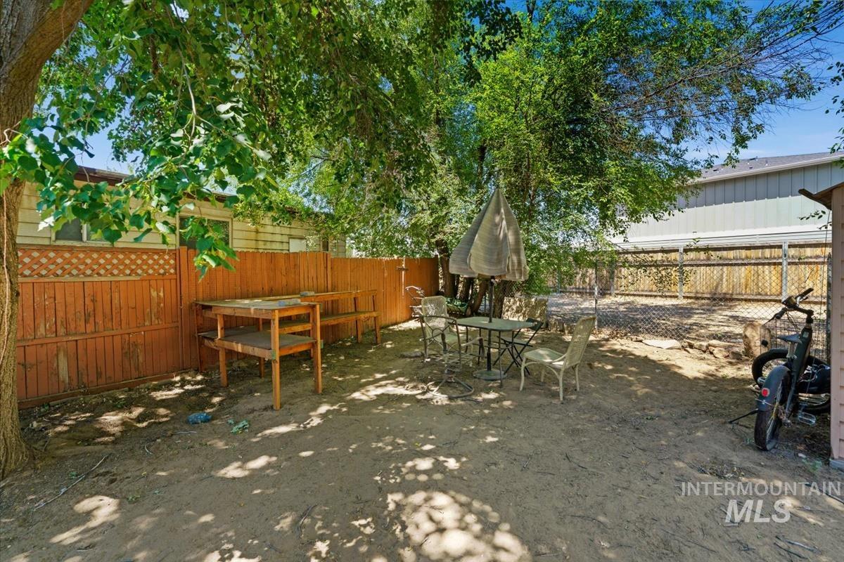 1160 W Concord, Boise, Idaho 83706, 2 Bedrooms, 2 Bathrooms, Residential For Sale, Price $107,000,MLS 98993078