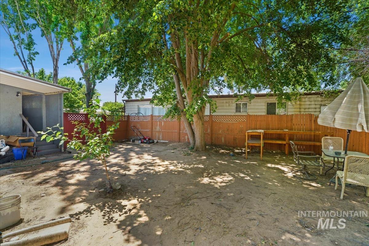 1160 W Concord, Boise, Idaho 83706, 2 Bedrooms, 2 Bathrooms, Residential For Sale, Price $107,000,MLS 98993078