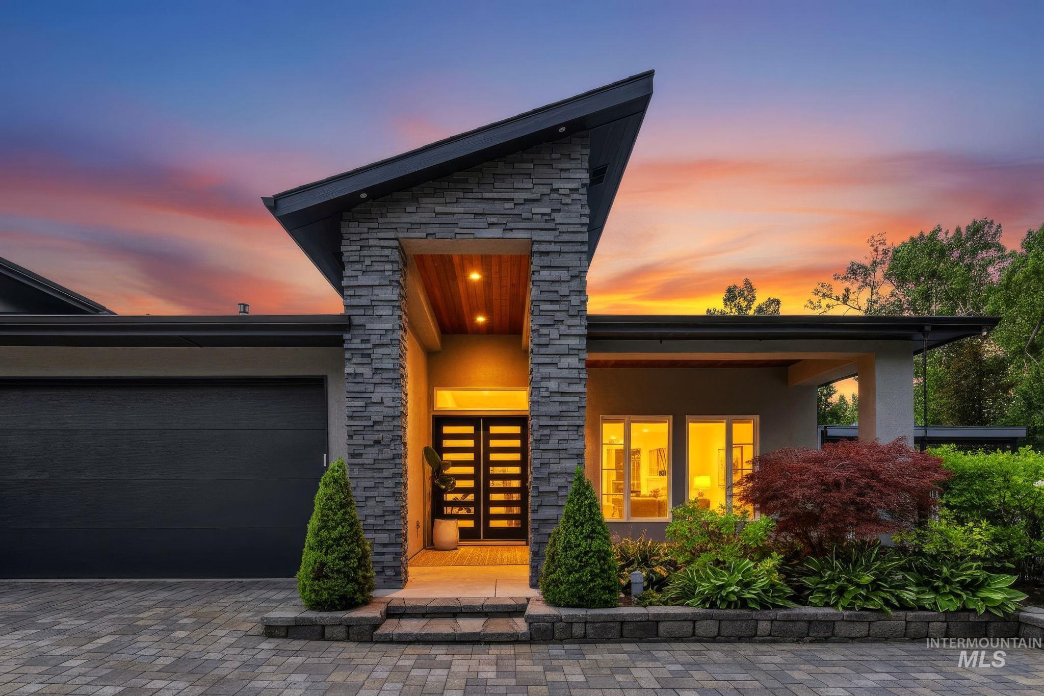 4123 W Garnet, Boise, Idaho 83703, 3 Bedrooms, 2.5 Bathrooms, Residential For Sale, Price $1,200,000,MLS 98993079