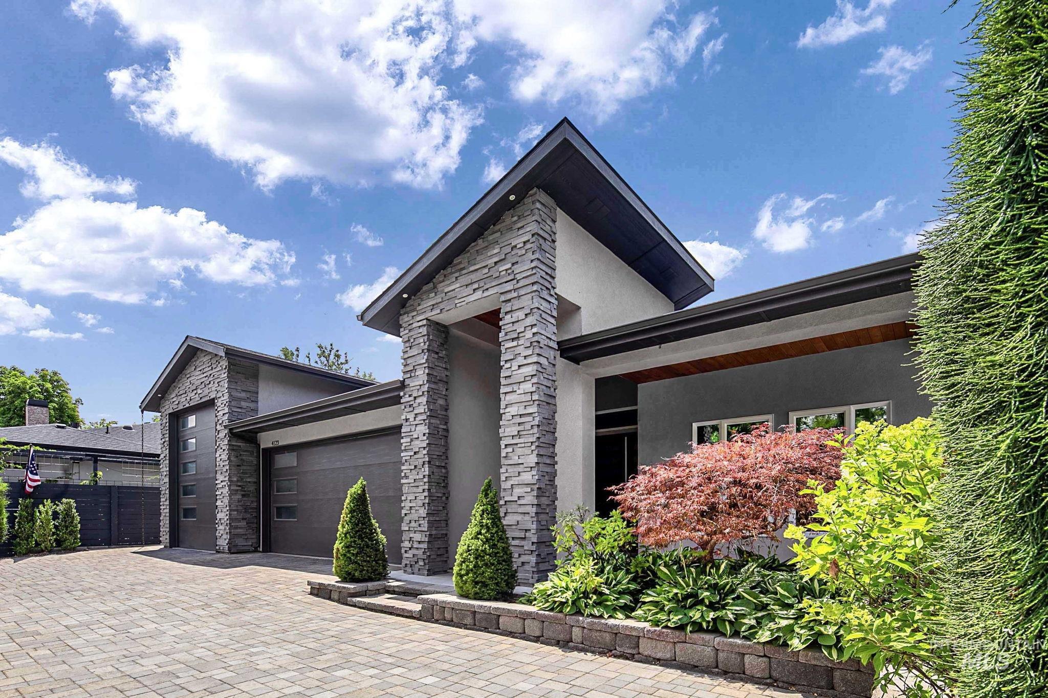 4123 W Garnet, Boise, Idaho 83703, 3 Bedrooms, 2.5 Bathrooms, Residential For Sale, Price $1,200,000,MLS 98993079