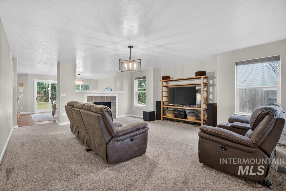 5403 N. Beaham Ave., Meridian, Idaho 83646, 5 Bedrooms, 2.5 Bathrooms, Residential For Sale, Price $525,000, 98993081