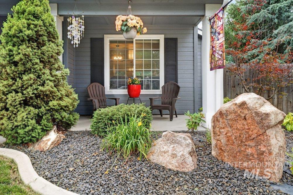 5403 N. Beaham Ave., Meridian, Idaho 83646, 5 Bedrooms, 2.5 Bathrooms, Residential For Sale, Price $525,000, 98993081