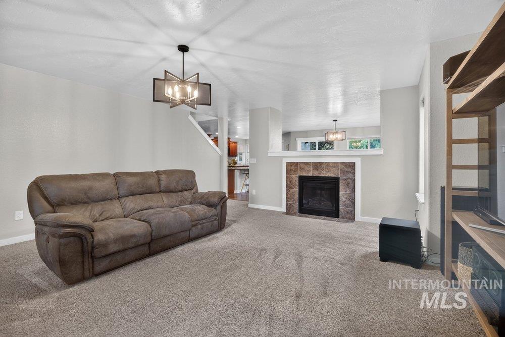 5403 N. Beaham Ave., Meridian, Idaho 83646, 5 Bedrooms, 2.5 Bathrooms, Residential For Sale, Price $525,000, 98993081