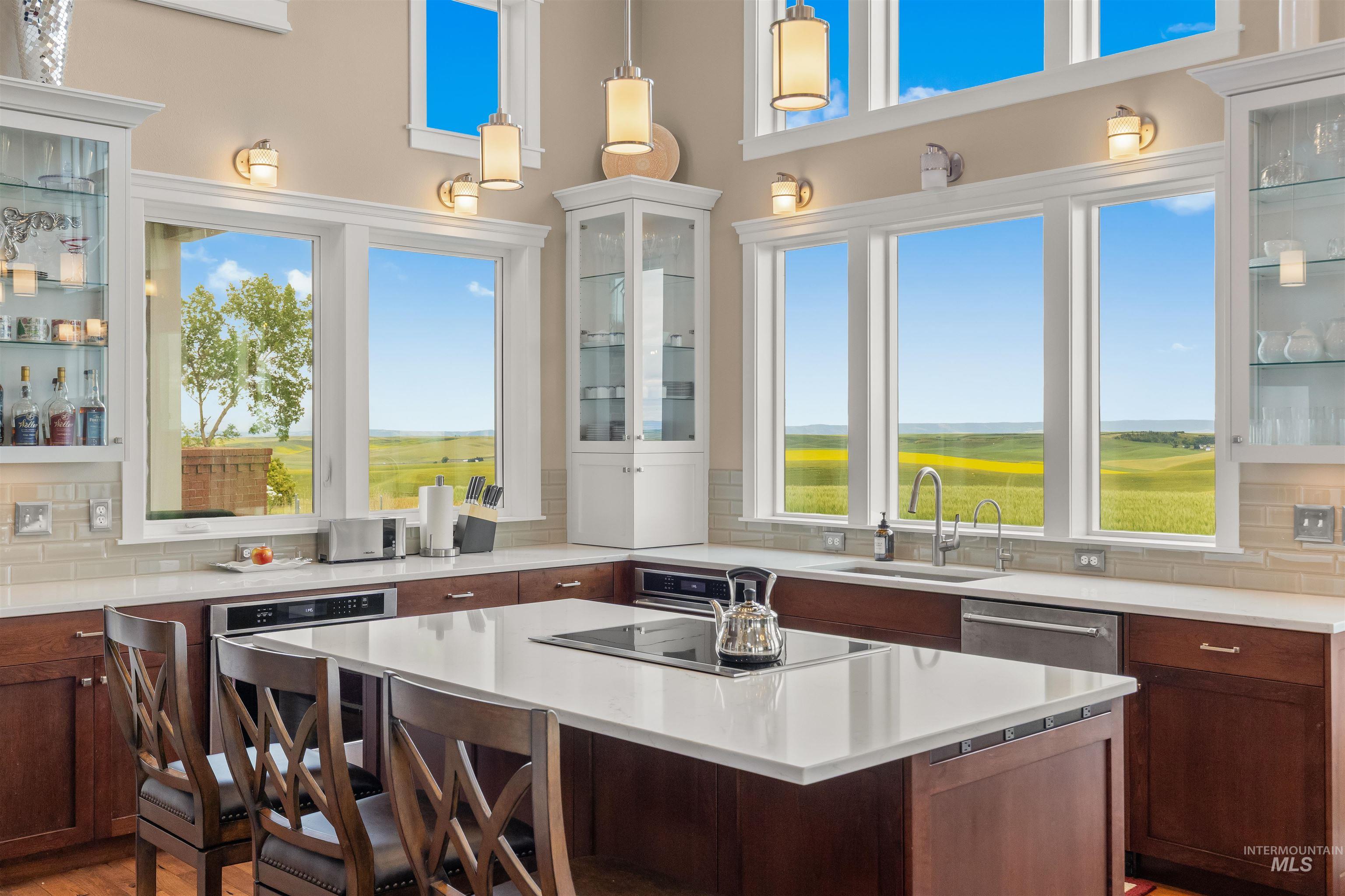 1513 Uniontown Rd, Genesee, Idaho 83832, 5 Bedrooms, 4 Bathrooms, Residential For Sale, Price $1,790,000, 98993082
