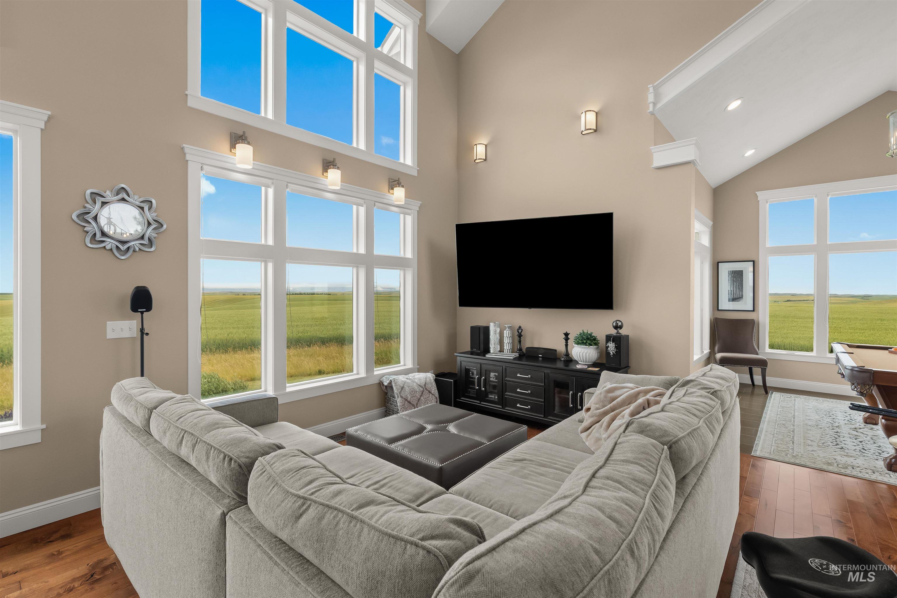 1513 Uniontown Rd, Genesee, Idaho 83832, 5 Bedrooms, 4 Bathrooms, Residential For Sale, Price $1,790,000, 98993082