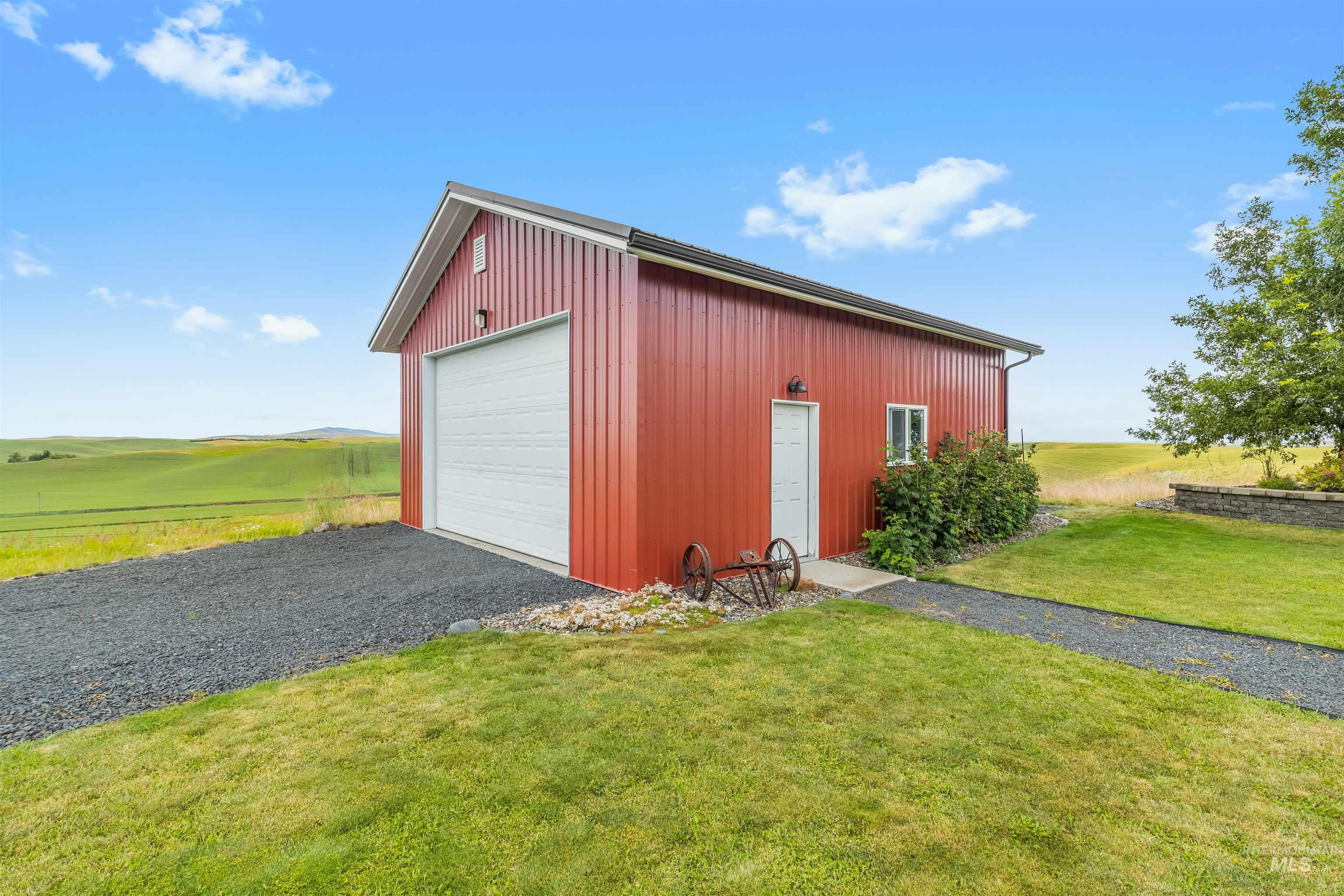 1515 Uniontown Rd, Genesee, Idaho 83832, 5 Bedrooms, 4 Bathrooms, Residential For Sale, Price $1,790,000,MLS 98993082