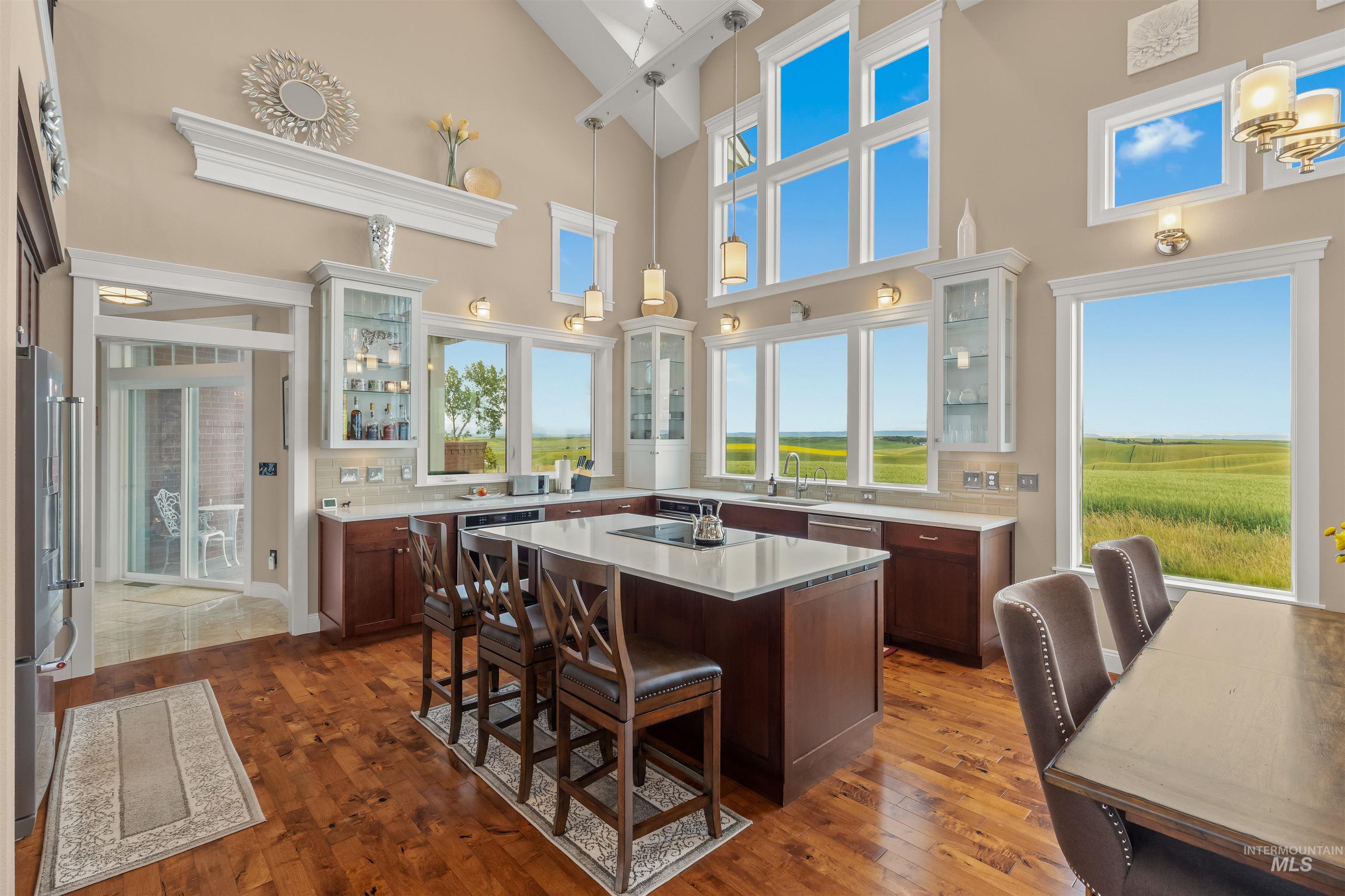 1513 Uniontown Road, Genesee, Idaho 83832, 5 Bedrooms, 4 Bathrooms, Residential For Sale, Price $1,790,000,MLS 98993082
