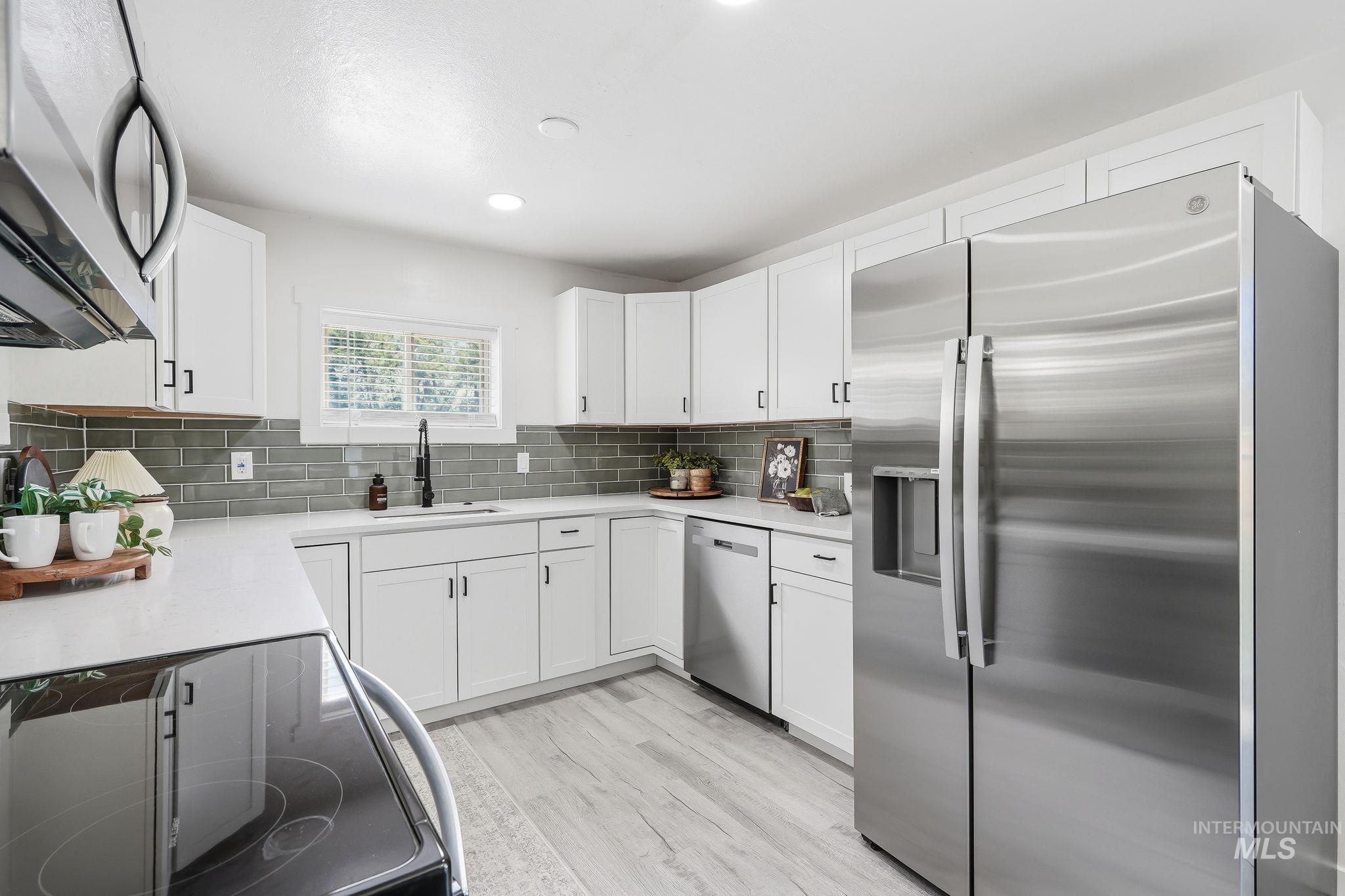 2152 S Artesian Rd, Eagle, Idaho 83616, 3 Bedrooms, 2 Bathrooms, Residential For Sale, Price $749,990,MLS 98993083