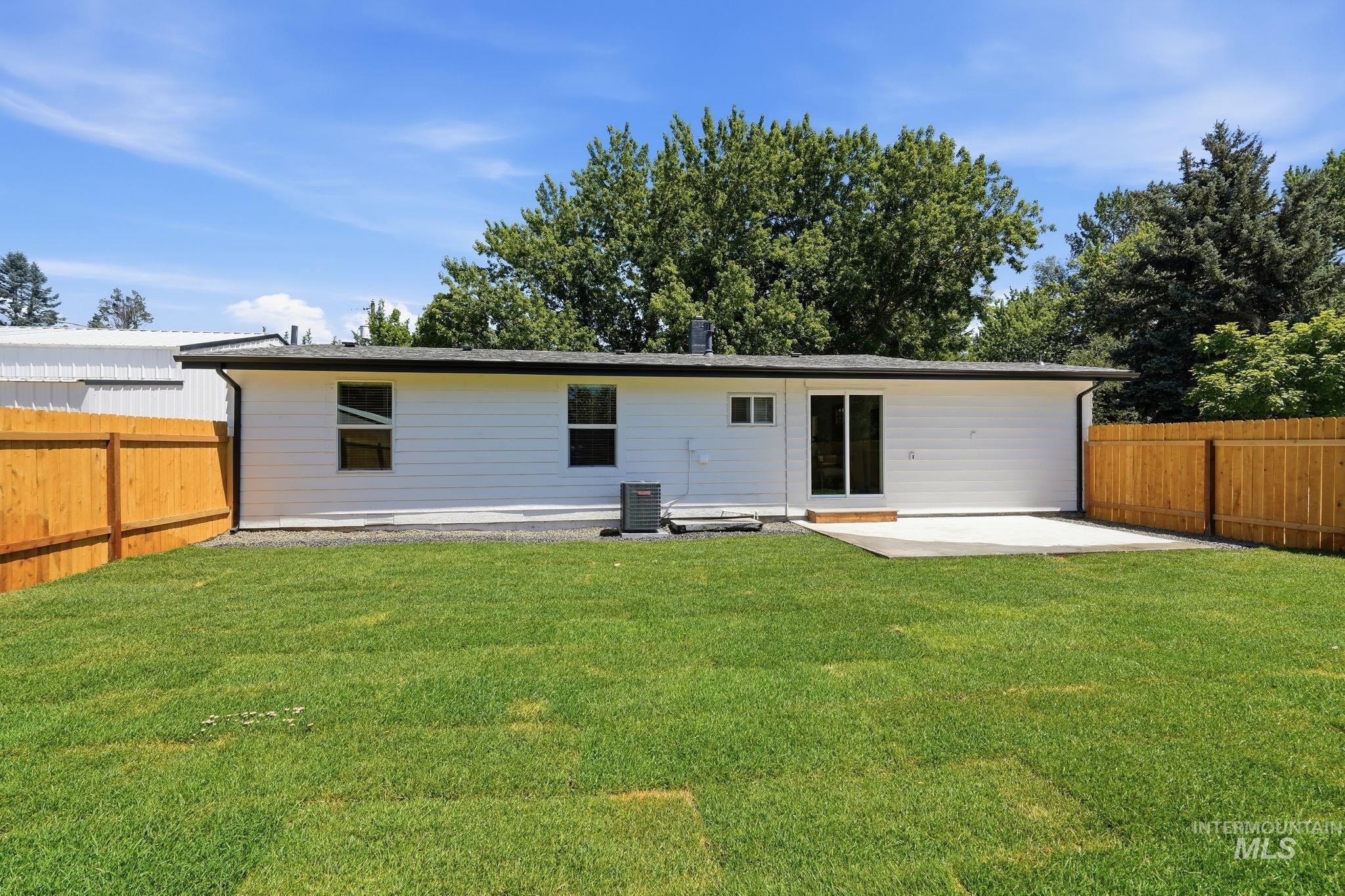 2152 S Artesian Rd, Eagle, Idaho 83616, 3 Bedrooms, 2 Bathrooms, Residential For Sale, Price $749,990,MLS 98993083