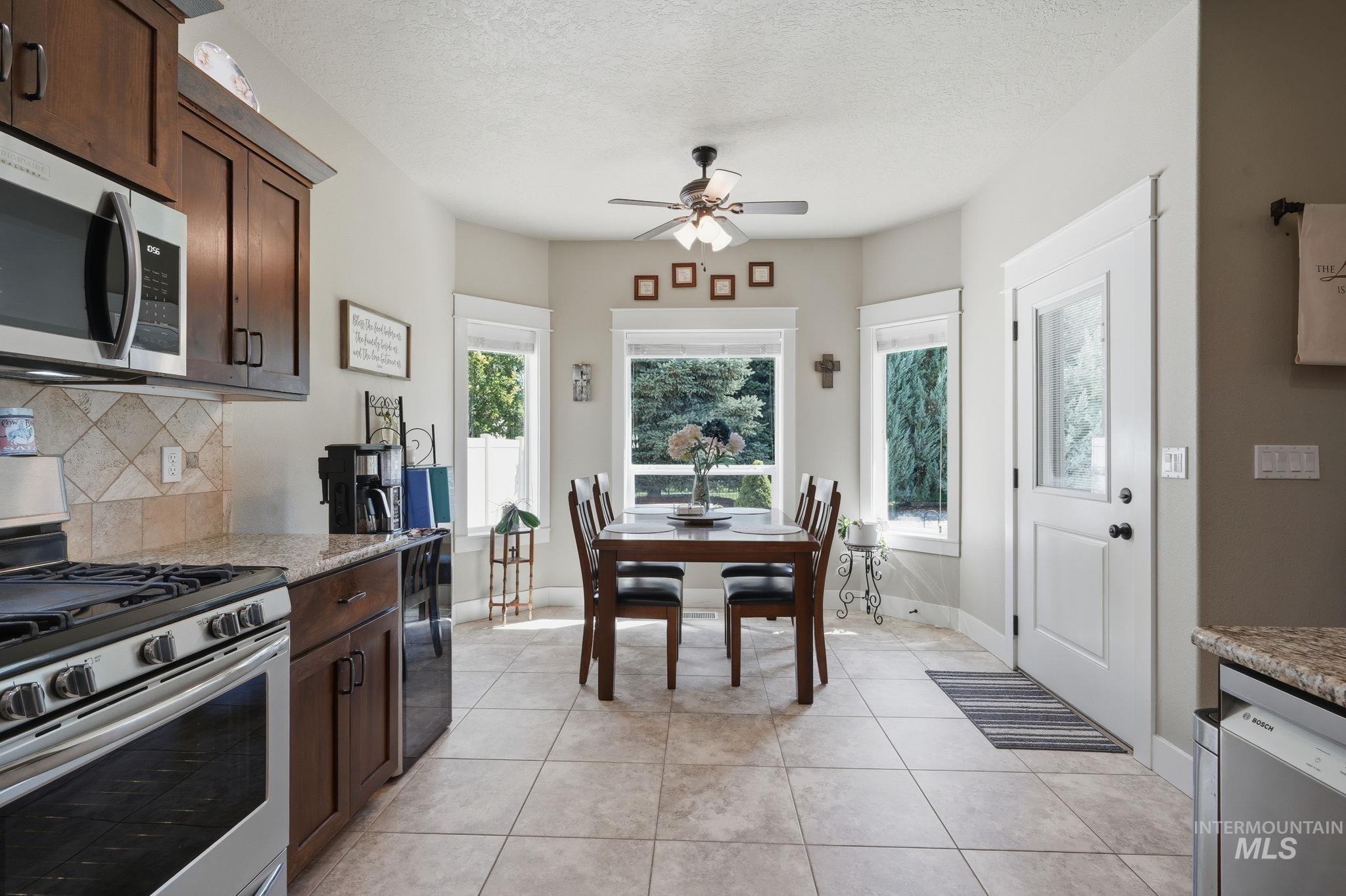 728 W Heather Woods Dr., Nampa, Idaho 83686, 3 Bedrooms, 2 Bathrooms, Residential For Sale, Price $469,900, 98993084