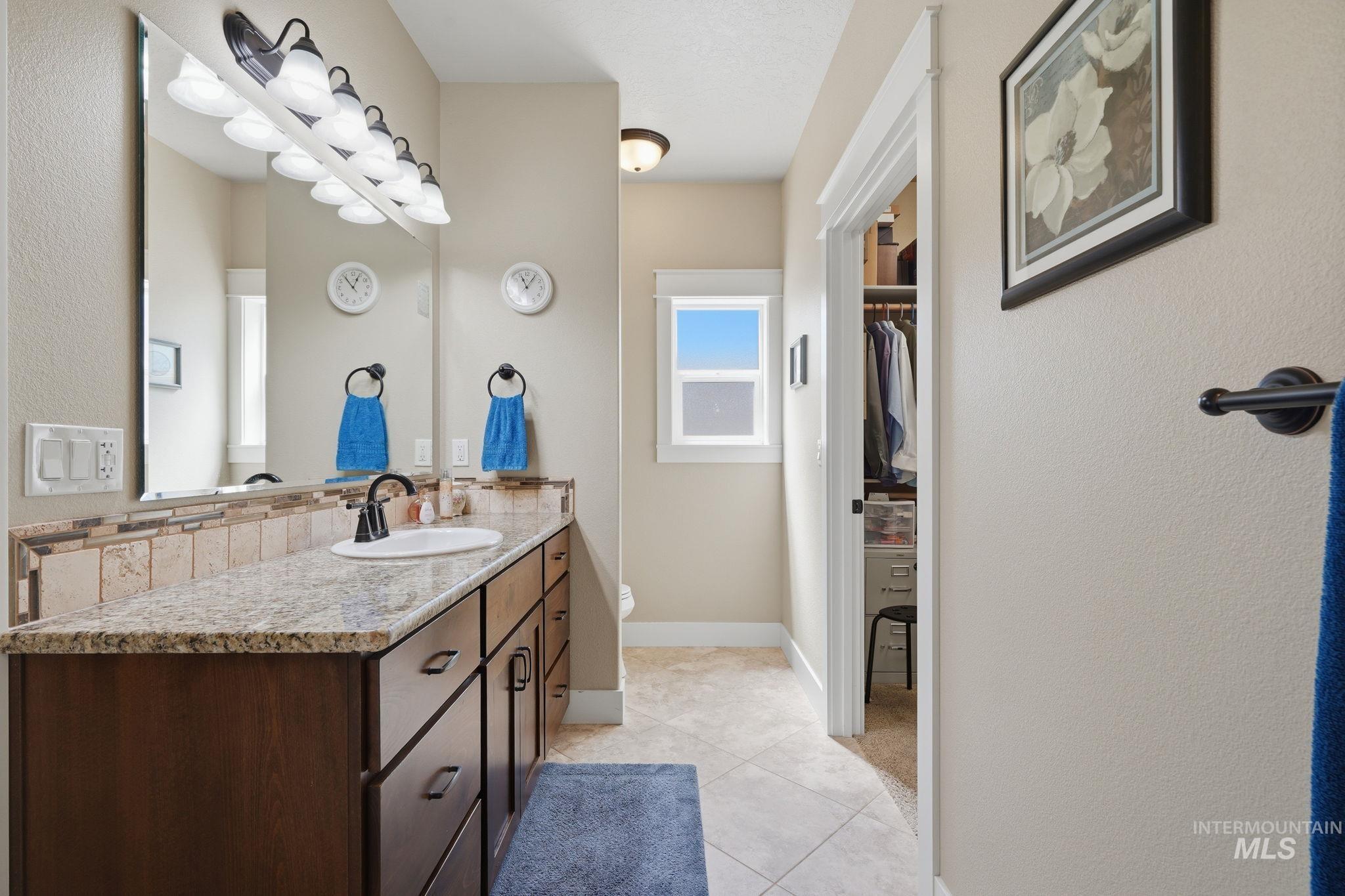 728 W Heather Woods Dr., Nampa, Idaho 83686, 3 Bedrooms, 2 Bathrooms, Residential For Sale, Price $469,900, 98993084