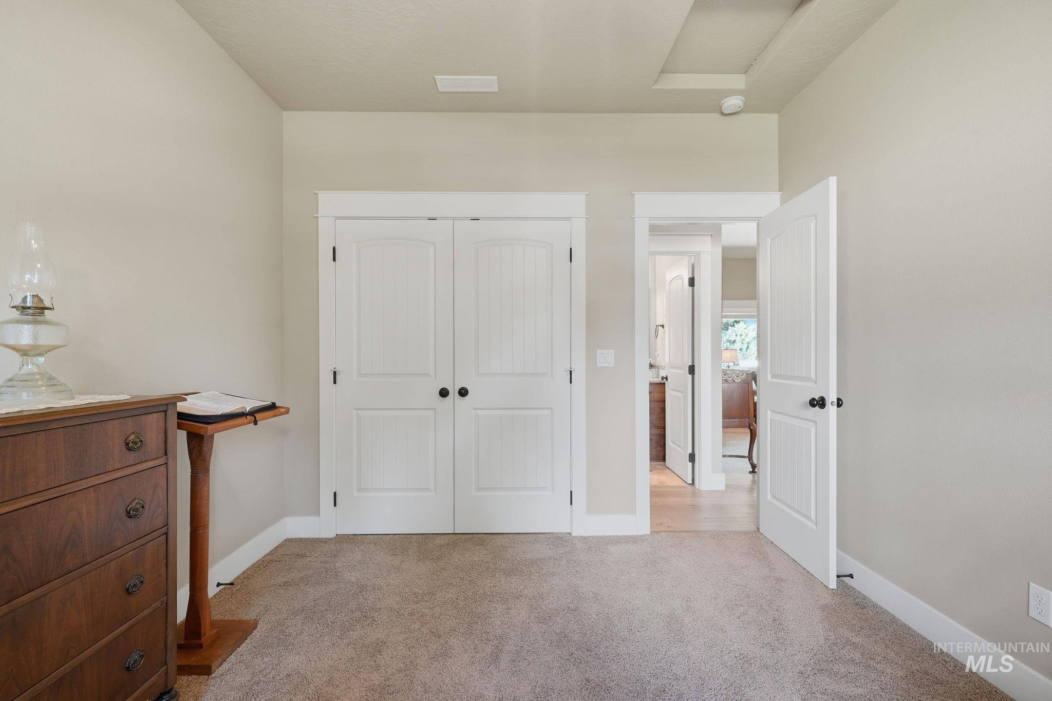 728 W Heather Woods Dr., Nampa, Idaho 83686, 3 Bedrooms, 2 Bathrooms, Residential For Sale, Price $469,900, 98993084