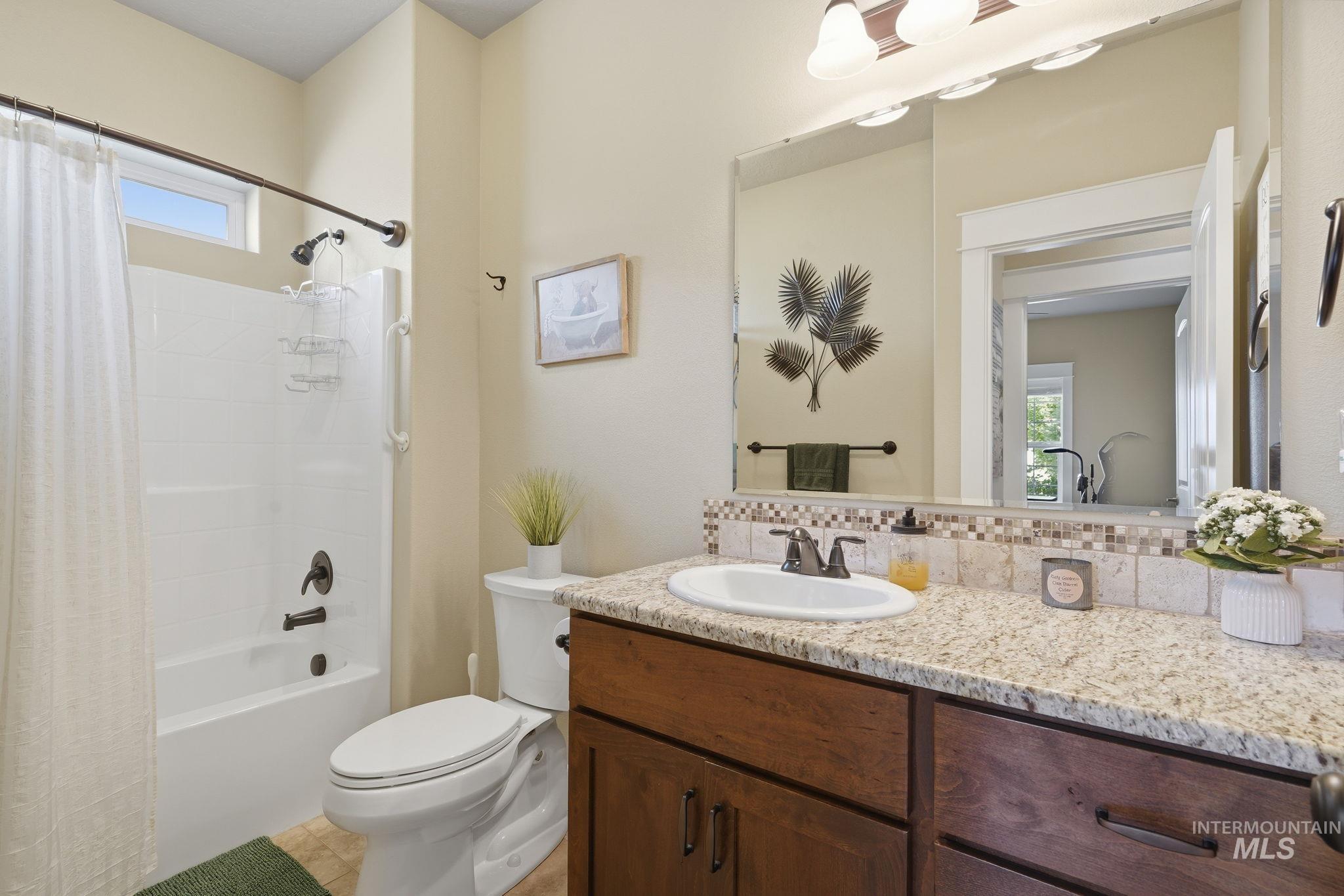 728 W Heather Woods Dr., Nampa, Idaho 83686, 3 Bedrooms, 2 Bathrooms, Residential For Sale, Price $469,900, 98993084