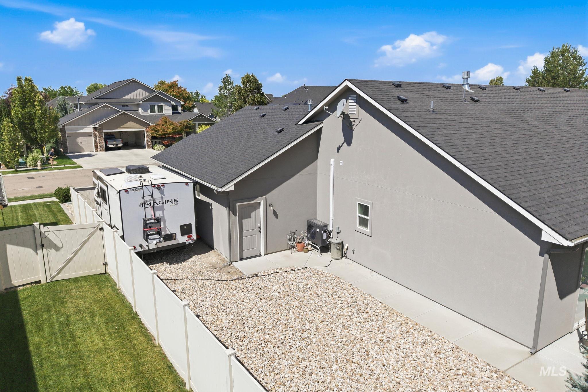 728 W Heather Woods Dr., Nampa, Idaho 83686, 3 Bedrooms, 2 Bathrooms, Residential For Sale, Price $469,900, 98993084