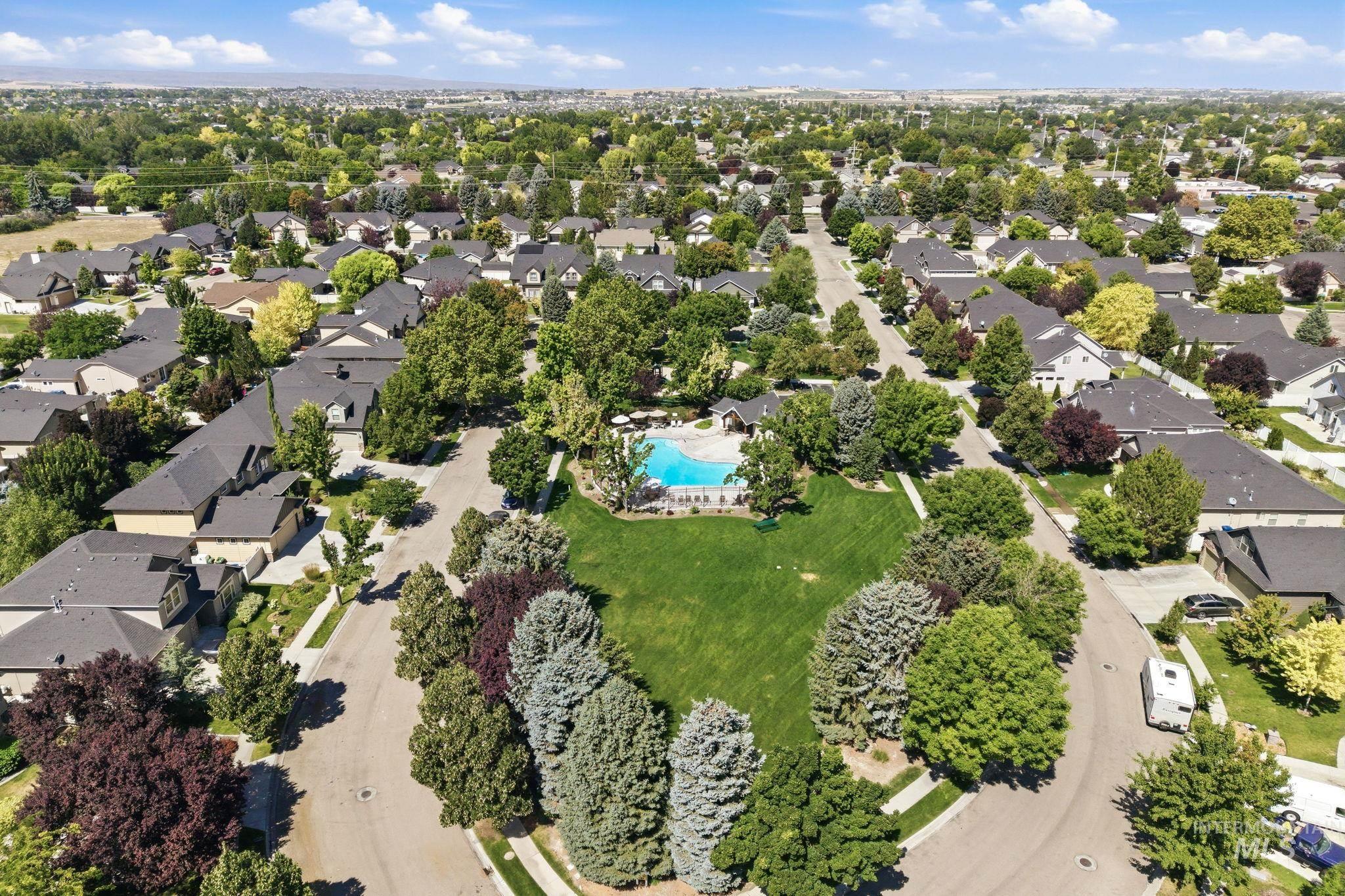 728 W Heather Woods Dr., Nampa, Idaho 83686, 3 Bedrooms, 2 Bathrooms, Residential For Sale, Price $469,900, 98993084