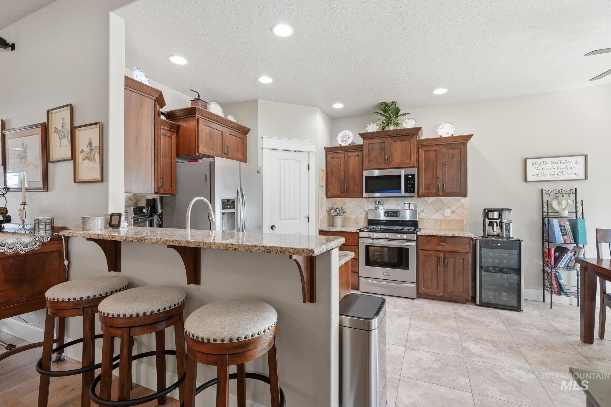 728 W Heather Woods Dr., Nampa, Idaho 83686, 3 Bedrooms, 2 Bathrooms, Residential For Sale, Price $469,900, 98993084