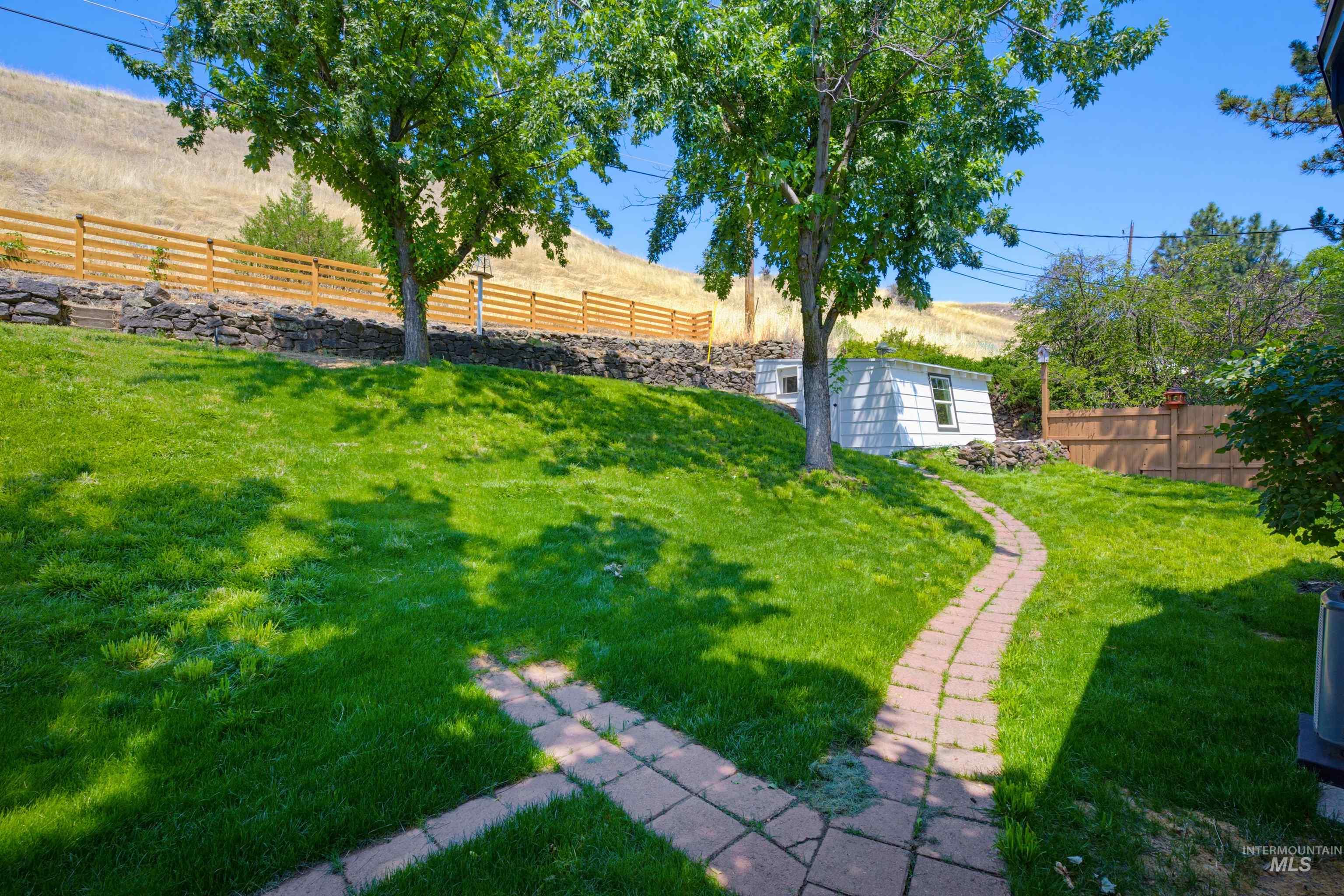 2831 N Bogus Basin Rd, Boise, Idaho 83702, 5 Bedrooms, 2 Bathrooms, Residential For Sale, Price $699,900, 98993086