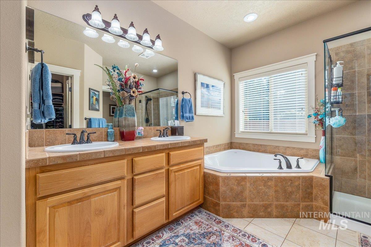 12708 W Baldcypress Dr., Boise, Idaho 83713, 4 Bedrooms, 2.5 Bathrooms, Residential For Sale, Price $650,000, 98993088