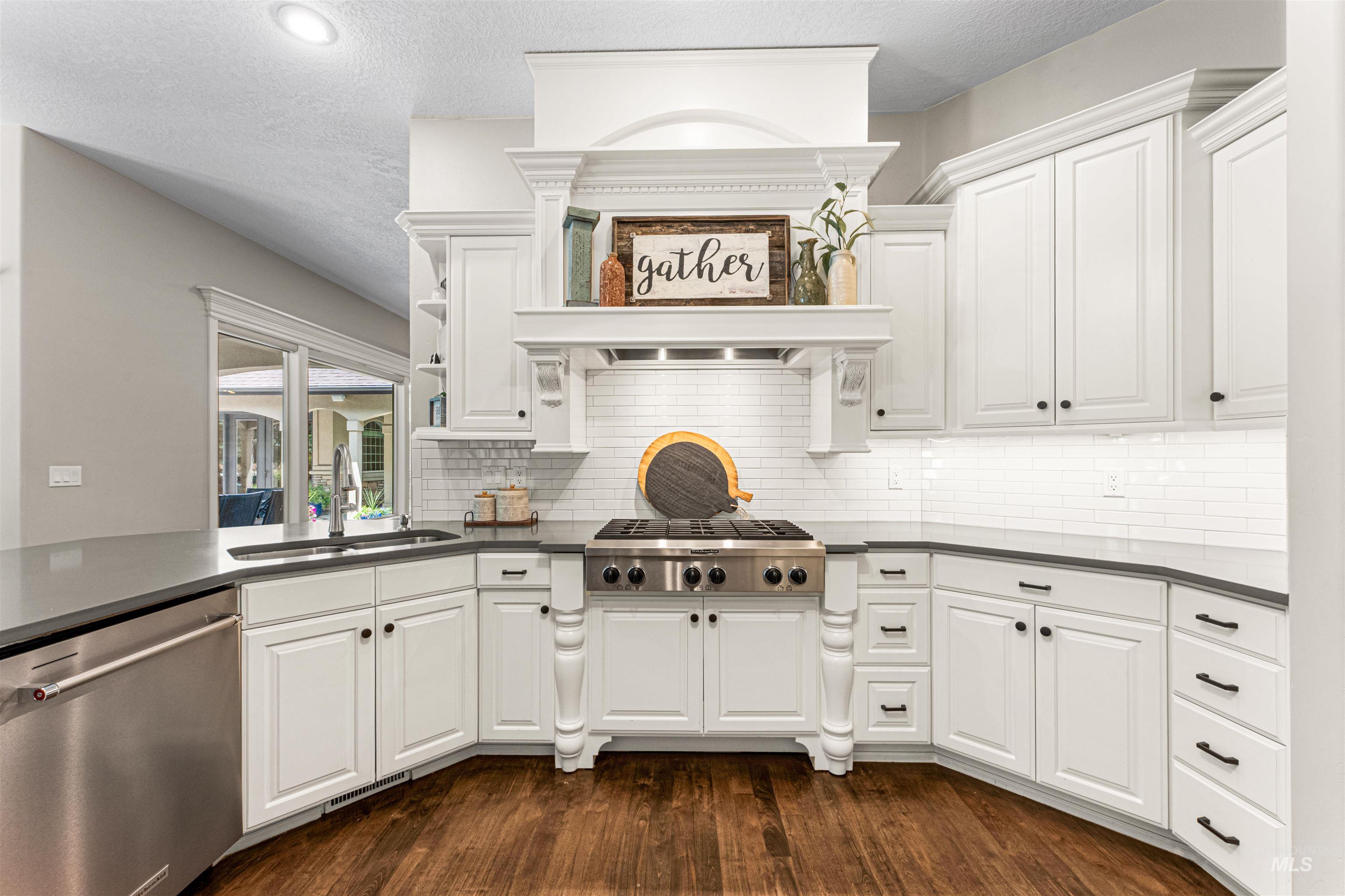704 N White Sage Way, Eagle, Idaho 83616, 6 Bedrooms, 5.5 Bathrooms, Residential For Sale, Price $2,199,000,MLS 98993091