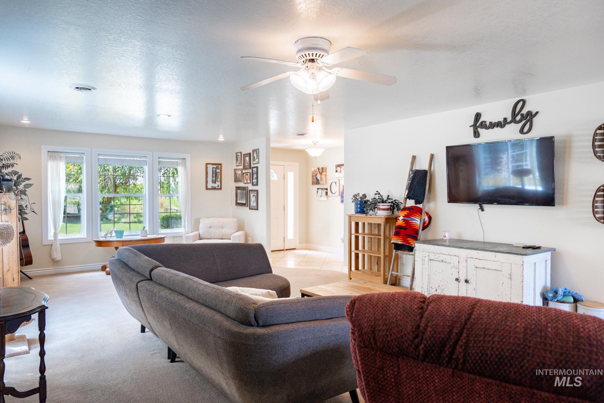 380 Krause Rd., Weiser, Idaho 83672-0000, 3 Bedrooms, 2.5 Bathrooms, Residential For Sale, Price $889,000,MLS 98993093