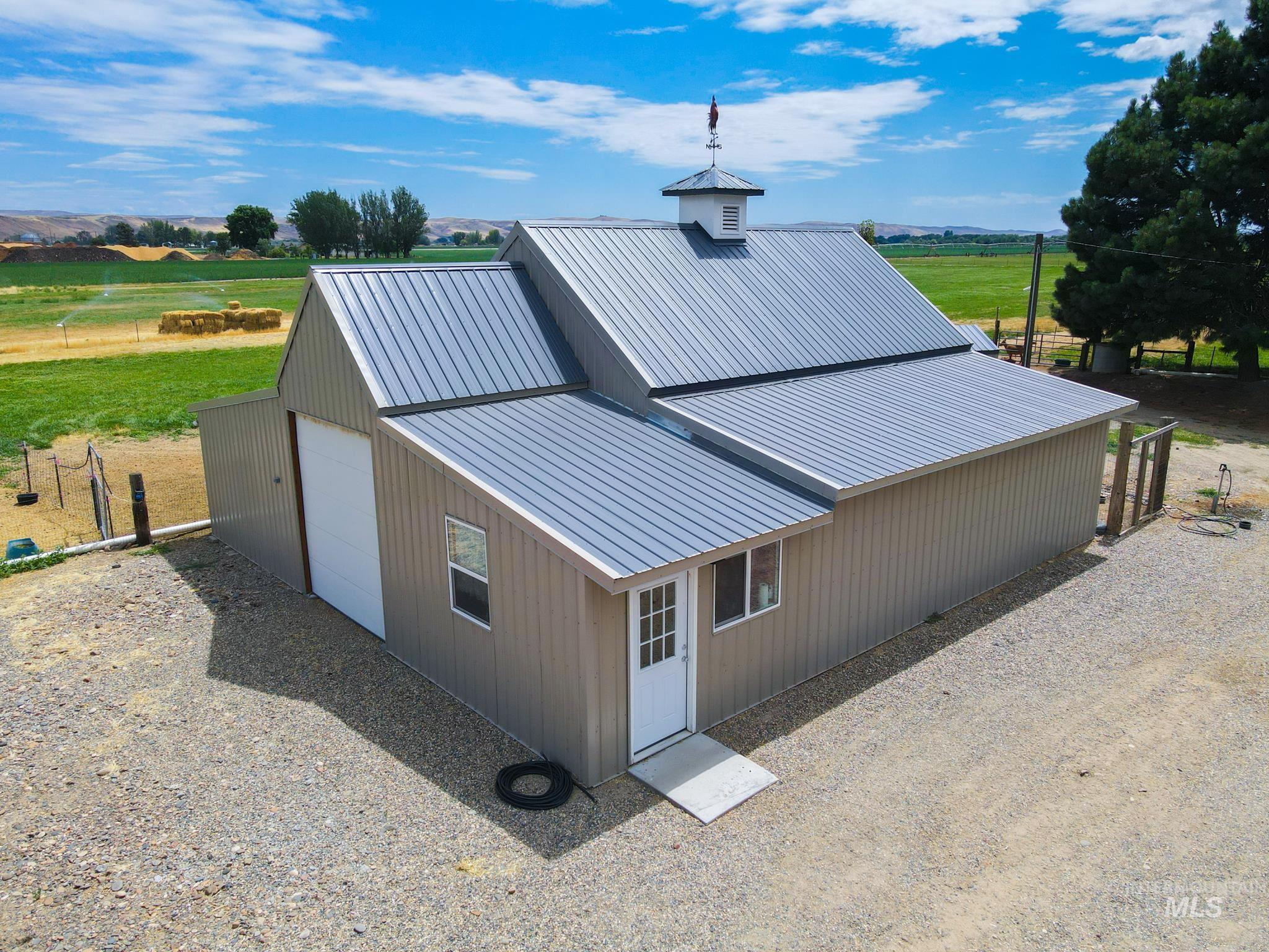 380 Krause Rd., Weiser, Idaho 83672-0000, 3 Bedrooms, 2.5 Bathrooms, Residential For Sale, Price $889,000,MLS 98993093
