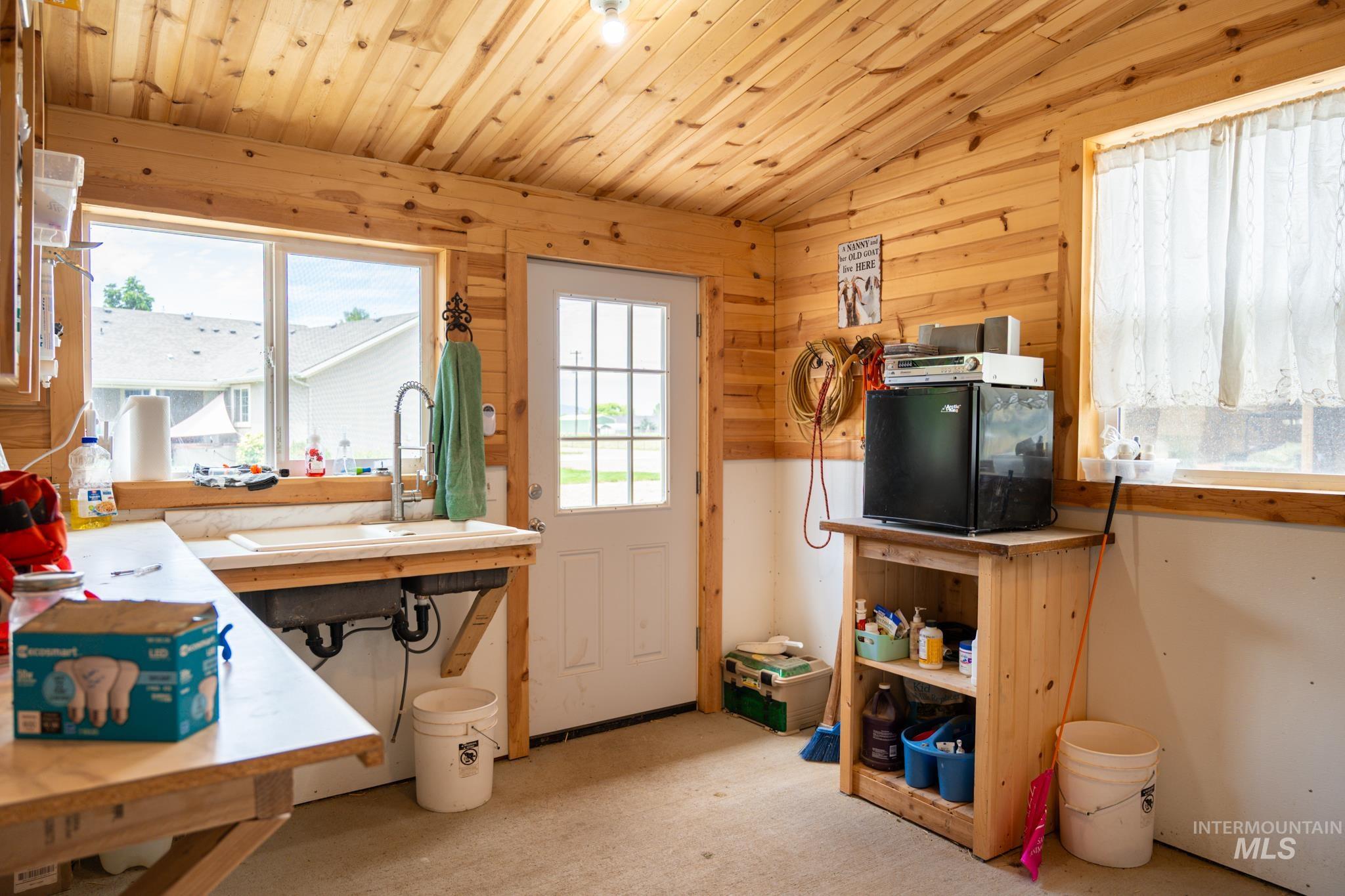 380 Krause Rd., Weiser, Idaho 83672-0000, 3 Bedrooms, 2.5 Bathrooms, Residential For Sale, Price $889,000,MLS 98993093