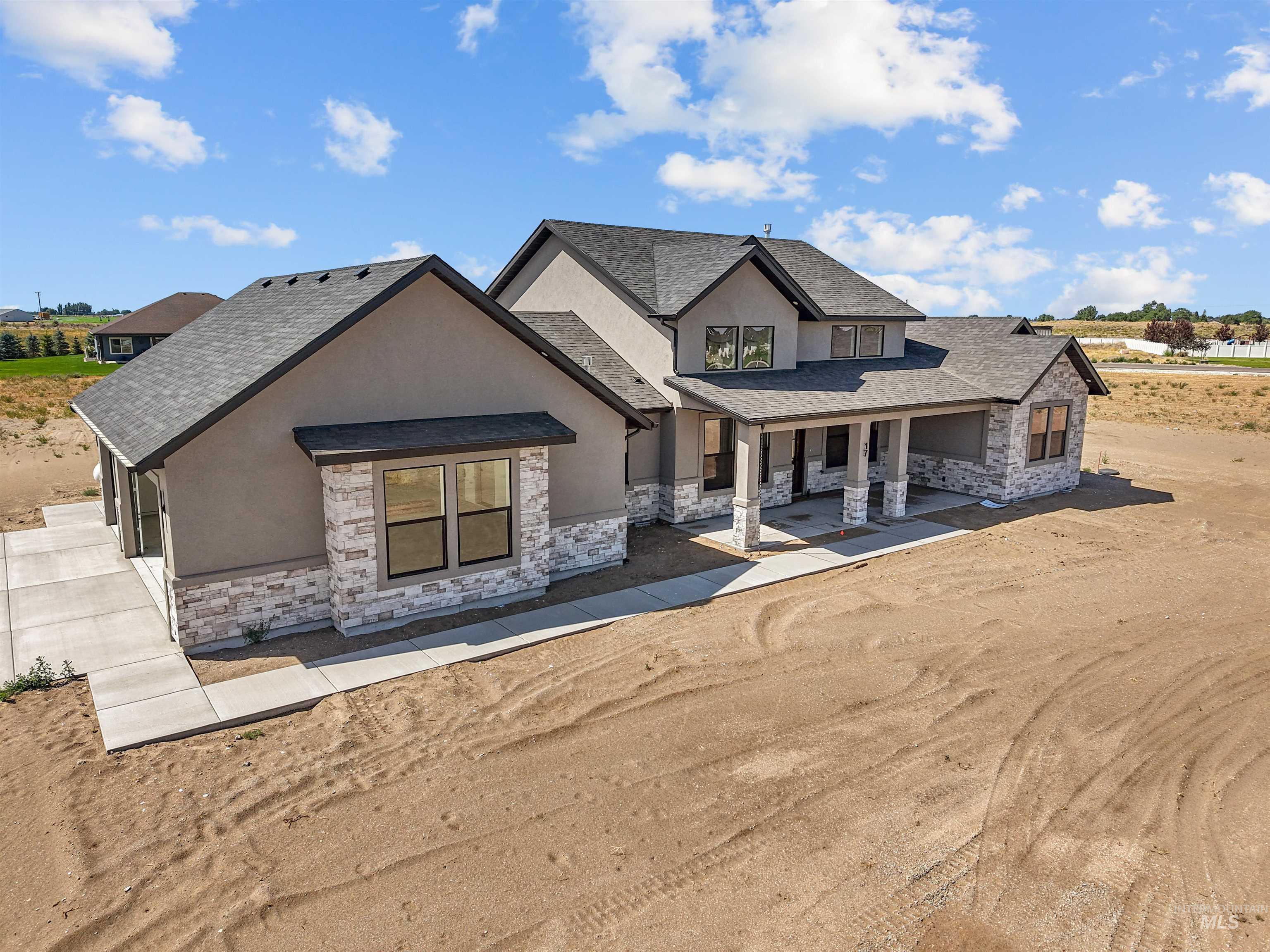 17 Skyline Dr, Rupert, Idaho 83350, 3 Bedrooms, 2 Bathrooms, Residential For Sale, Price $700,000, 98993094