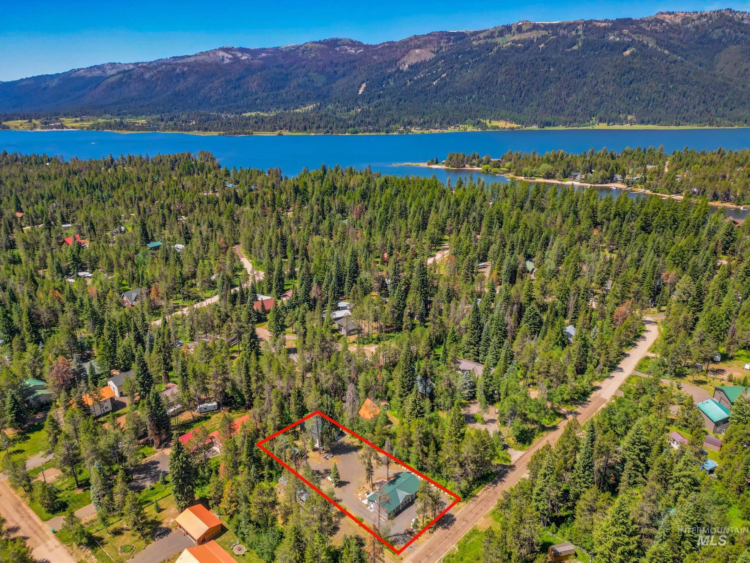 185 Dutch Oven Lane, Donnelly, Idaho 83615, 3 Bedrooms, 2 Bathrooms, Residential For Sale, Price $670,000, 98993098