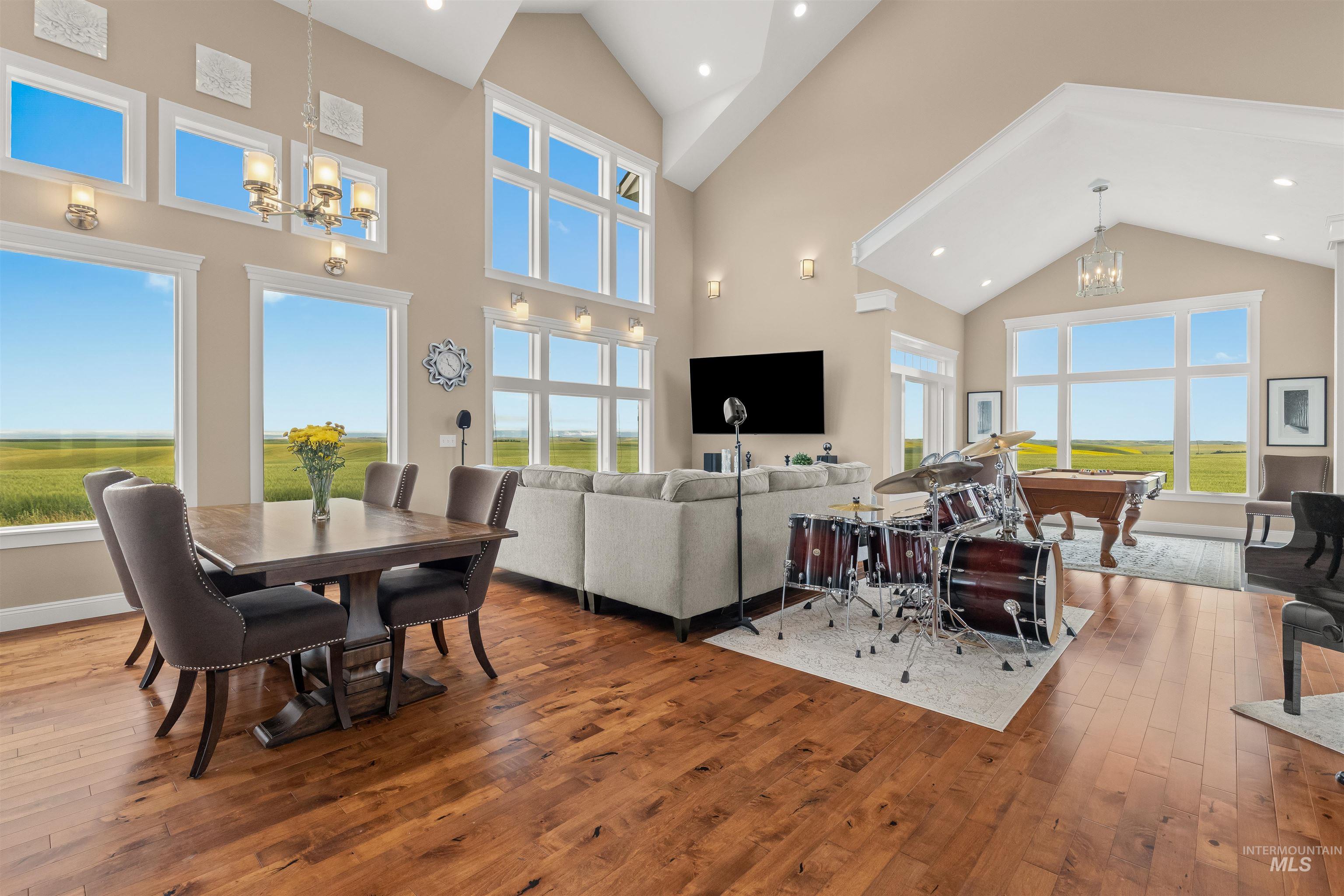 1513 Uniontown Rd, Genesee, Idaho 83501, 5 Bedrooms, 4 Bathrooms, Residential For Sale, Price $1,790,000, 98993103