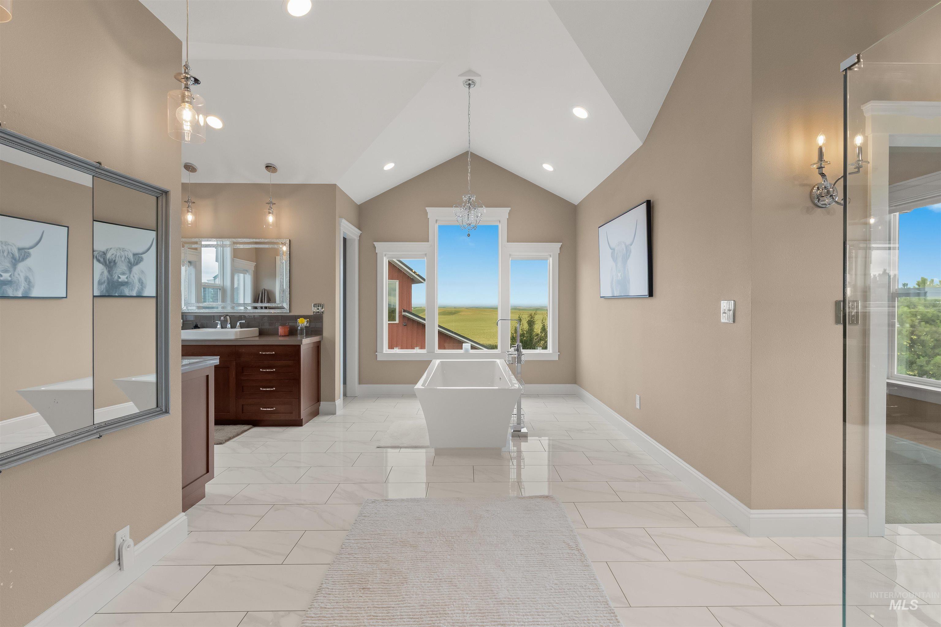 1513 Uniontown Rd, Genesee, Idaho 83501, 5 Bedrooms, 4 Bathrooms, Residential For Sale, Price $1,790,000, 98993103