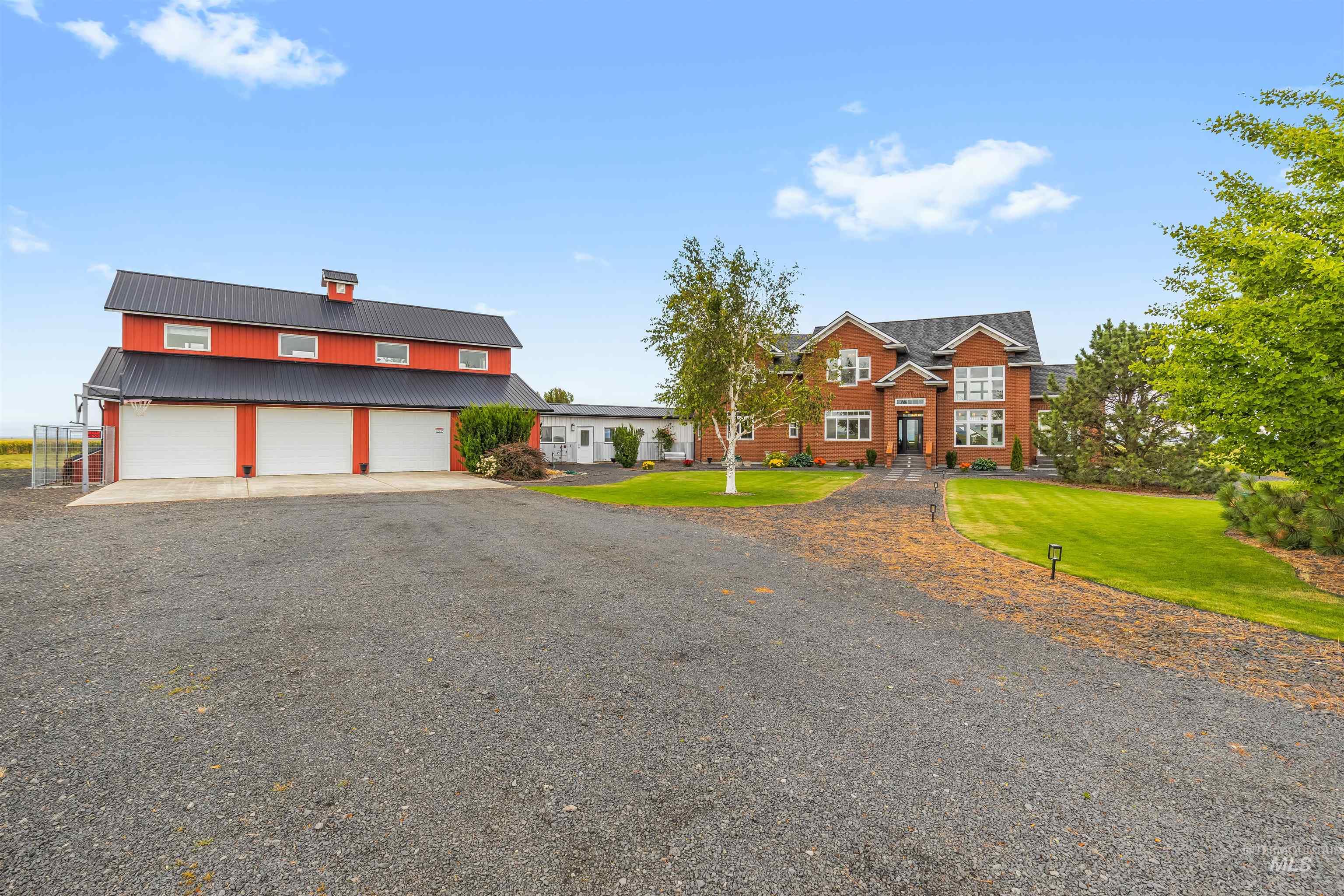 1513 Uniontown Road, Genesee, Idaho 83501, 5 Bedrooms, 4 Bathrooms, Residential For Sale, Price $1,790,000,MLS 98993103
