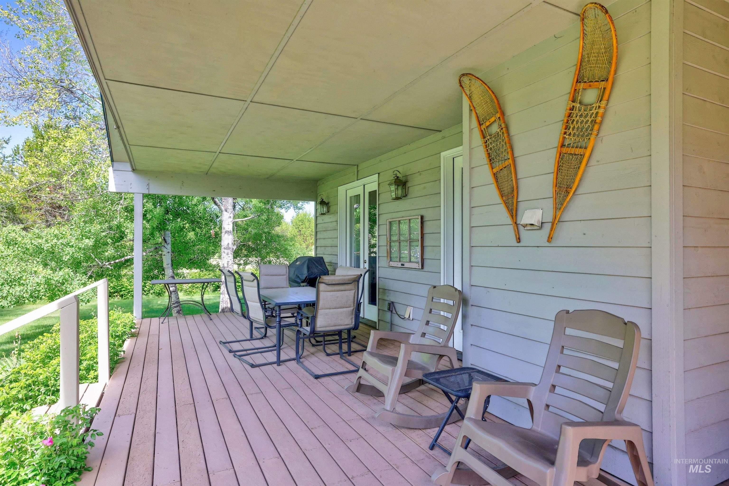 39 Grand Fir Dr, Donnelly, Idaho 83615, 3 Bedrooms, 2 Bathrooms, Residential For Sale, Price $849,000,MLS 98993104