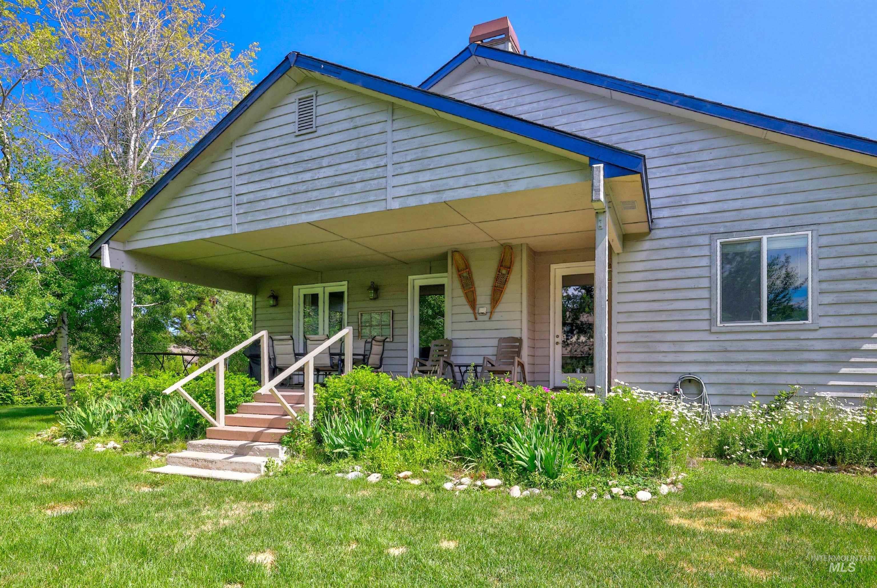 39 Grand Fir Dr, Donnelly, Idaho 83615, 3 Bedrooms, 2 Bathrooms, Residential For Sale, Price $849,000,MLS 98993104