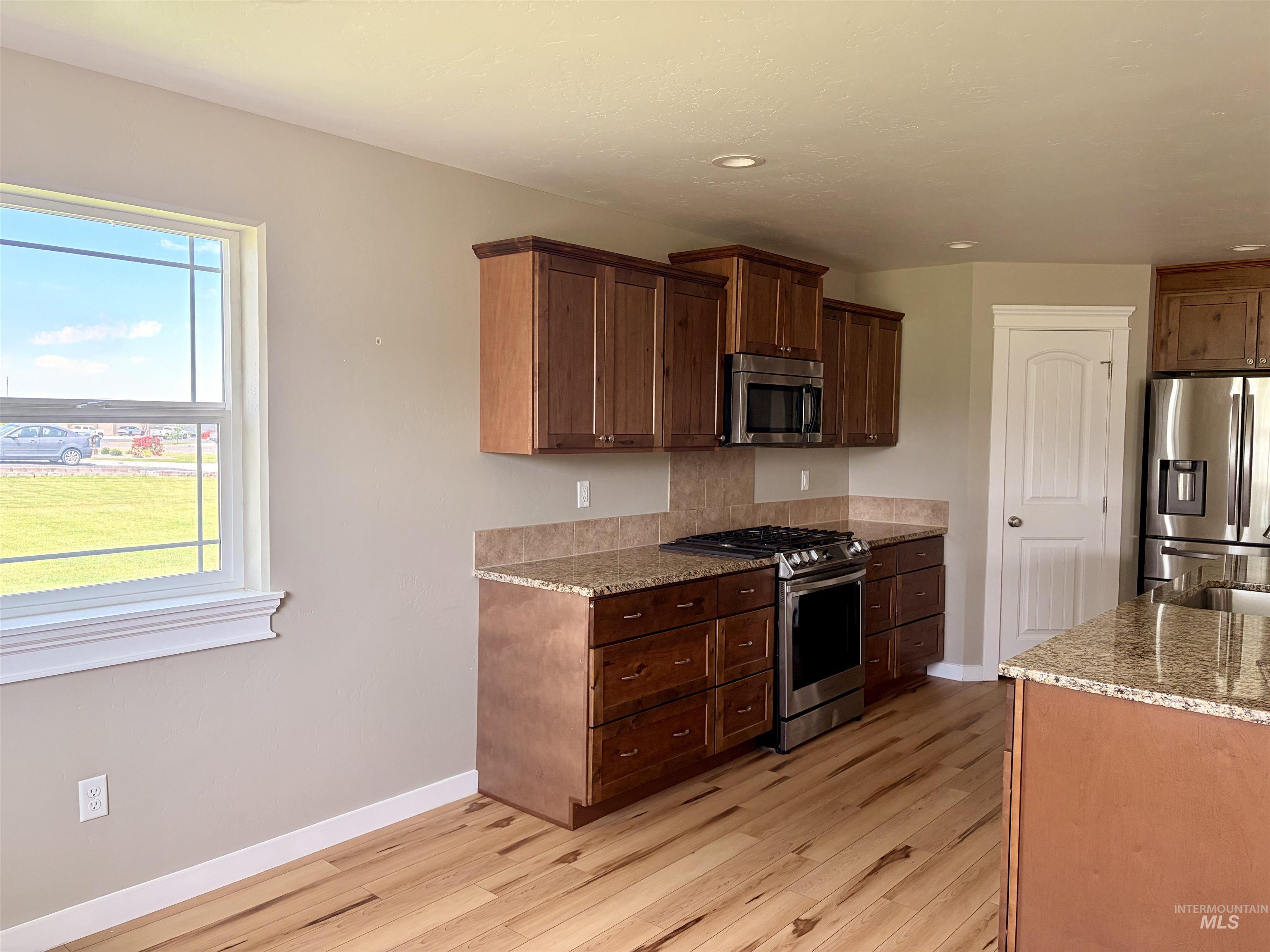 2493 East 3769 North, Twin Falls, Idaho 83301, 4 Bedrooms, 2 Bathrooms, Residential For Sale, Price $600,000, 98993110