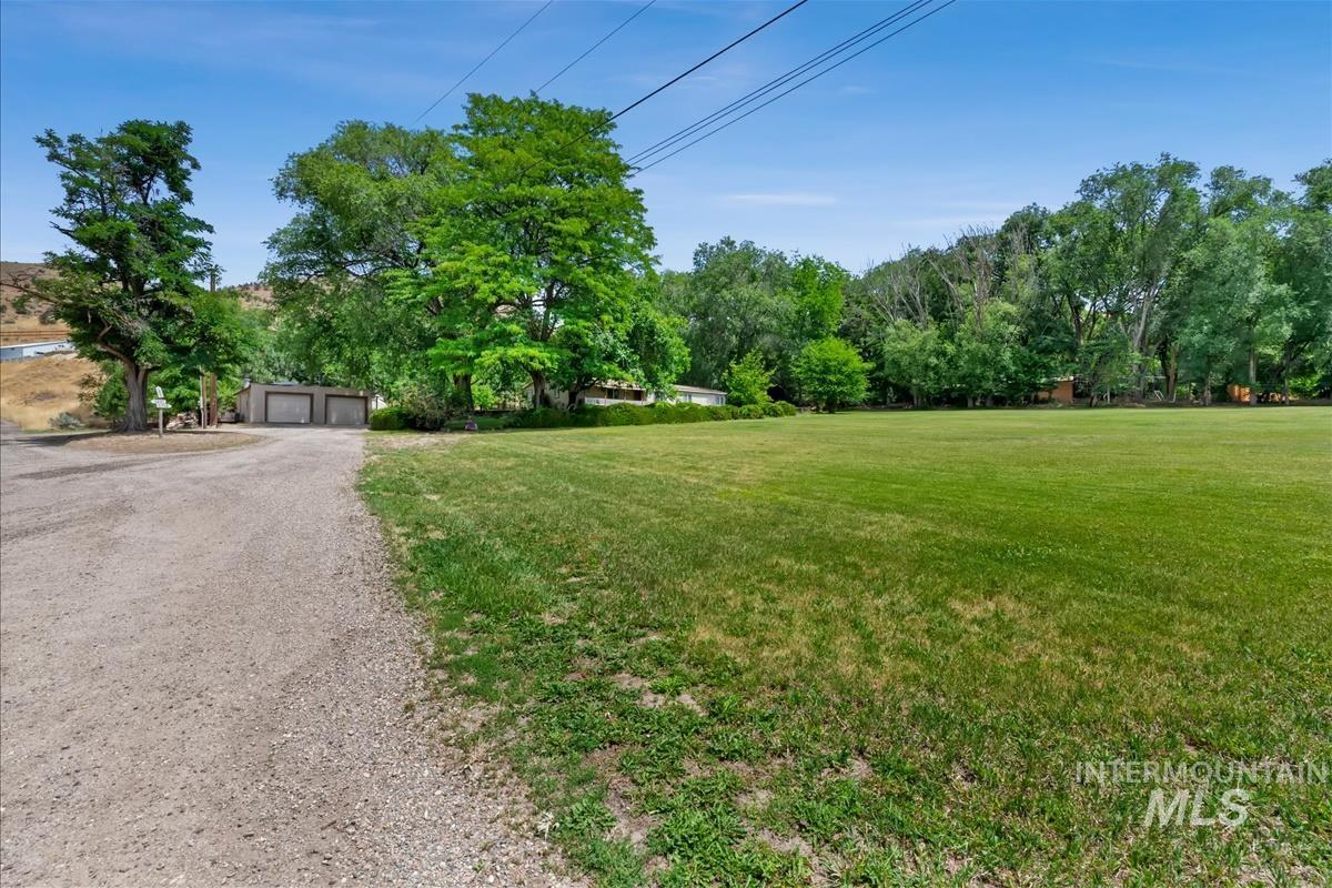 5758 W Hill Rd, Boise, Idaho 83703-2951, 4 Bedrooms, 2 Bathrooms, Residential For Sale, Price $998,000, 98993114