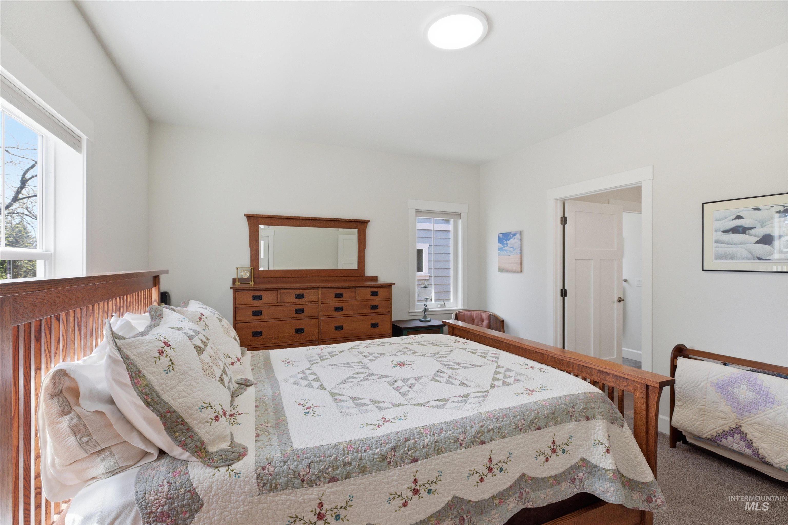 2075 Sunnyside Ave, Moscow, Idaho 83843, 2 Bedrooms, 2 Bathrooms, Residential For Sale, Price $470,000, 98993117